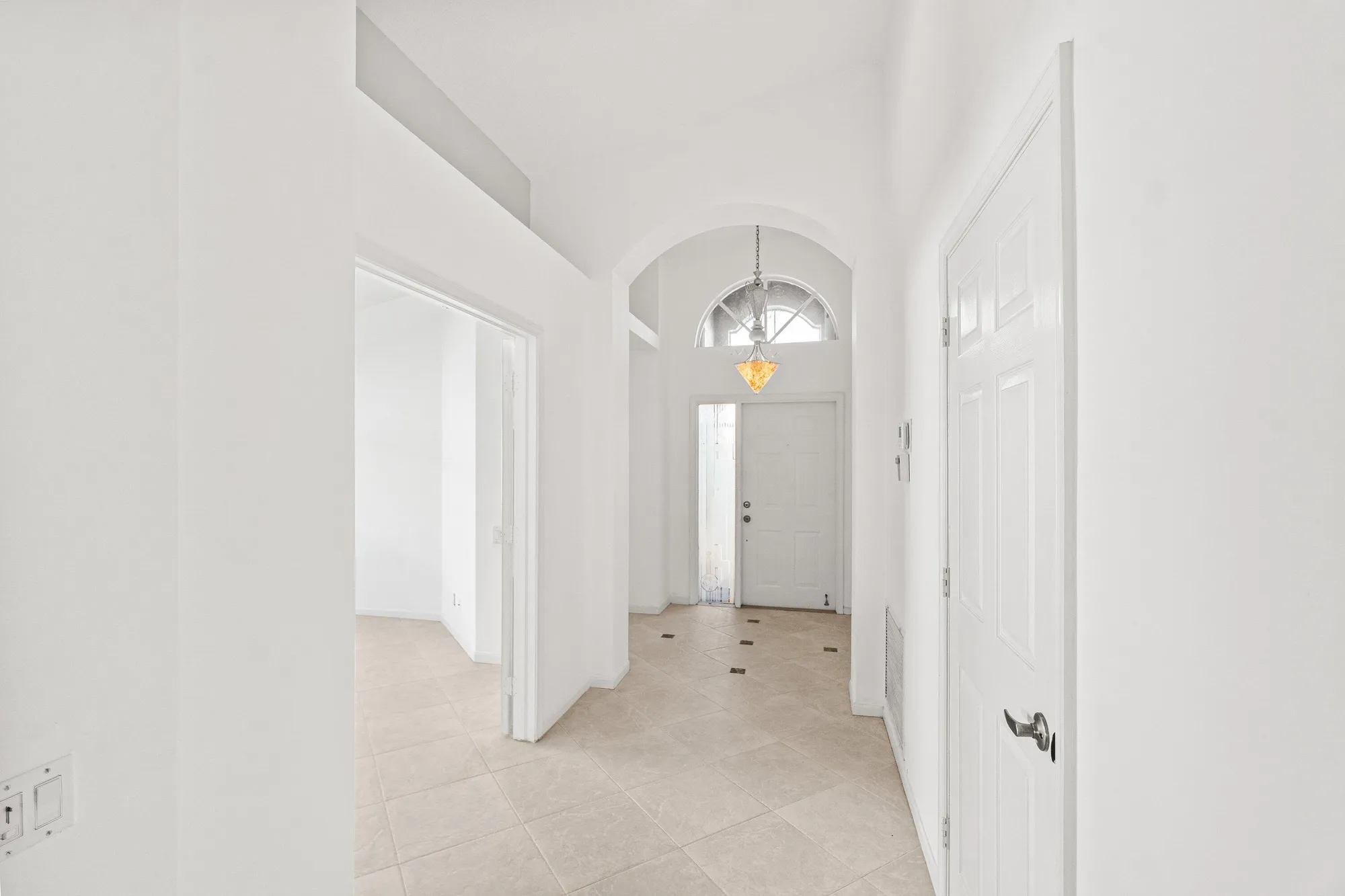 Property Slideshow image 5 of 36 | 6570 maybrook rd, Boynton Beach, FL, 33437