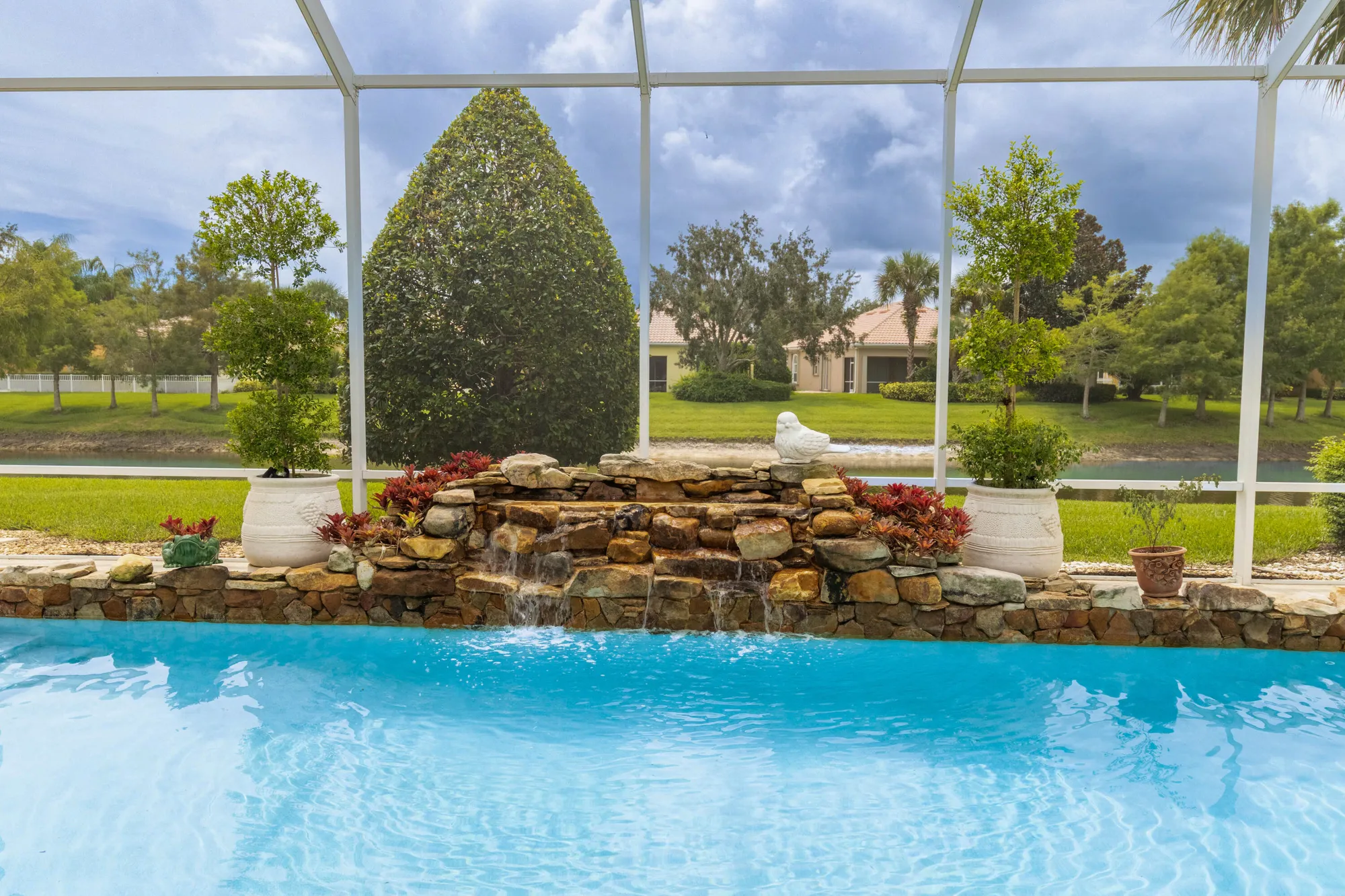 Property Slideshow image 21 of 33 | 5425 barbados sq, Vero Beach, FL, 32967