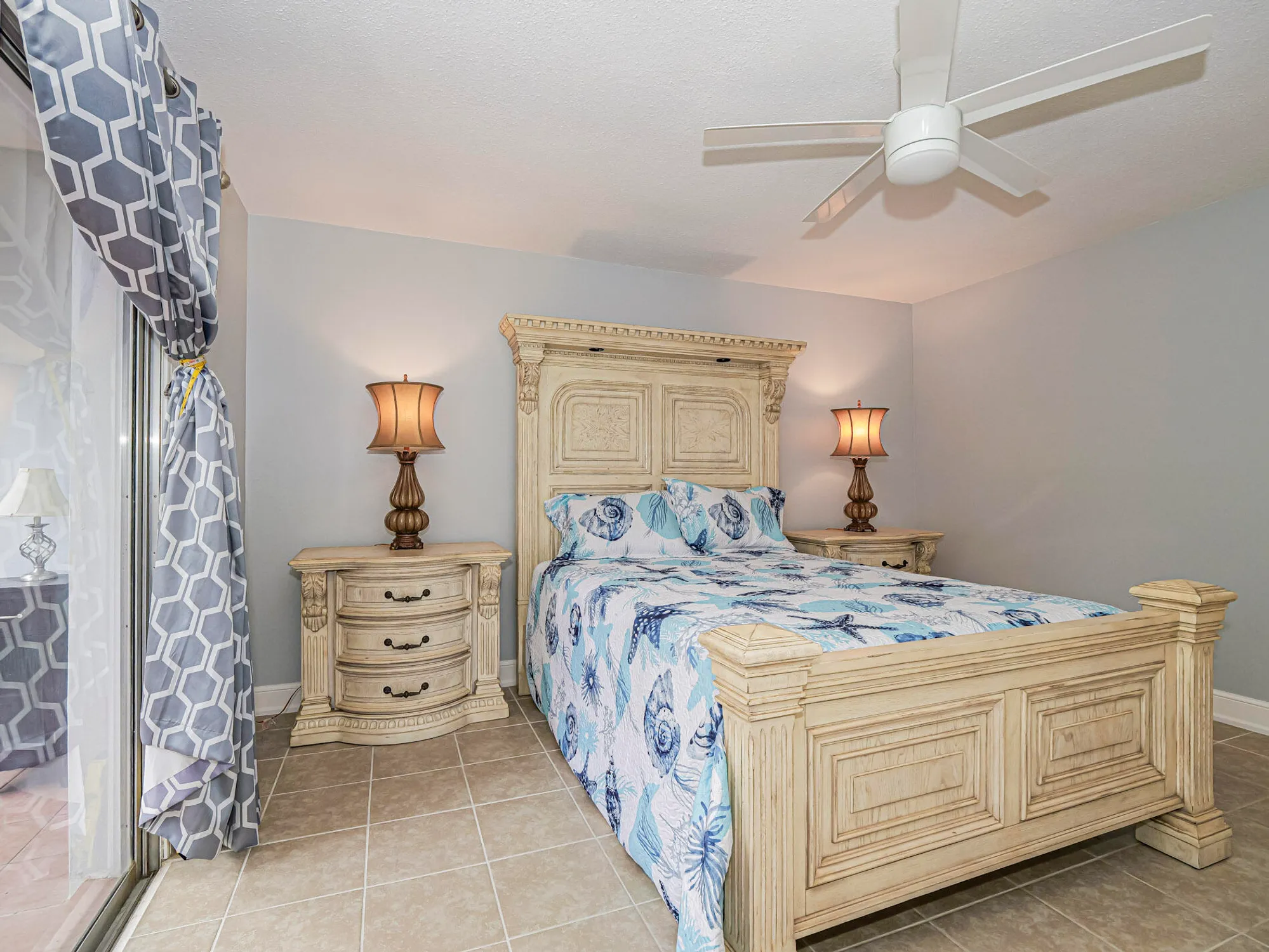 Property Slideshow image 20 of 39 | 44 vista gardens trl apt 104, Vero Beach, FL, 32962