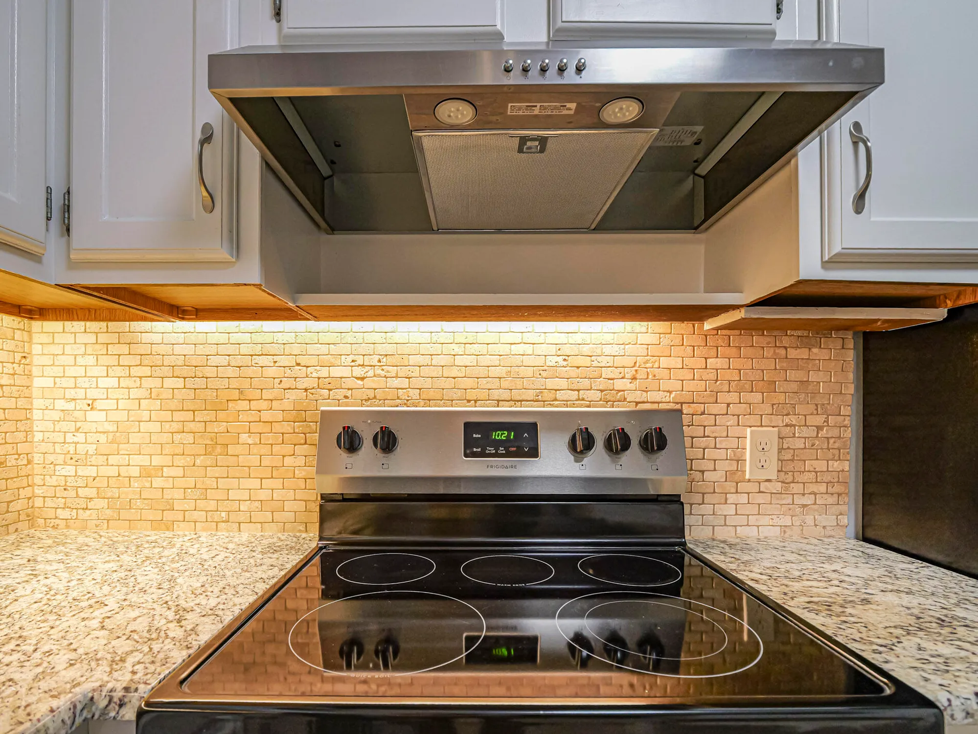 Property Slideshow image 16 of 39 | 44 vista gardens trl apt 104, Vero Beach, FL, 32962