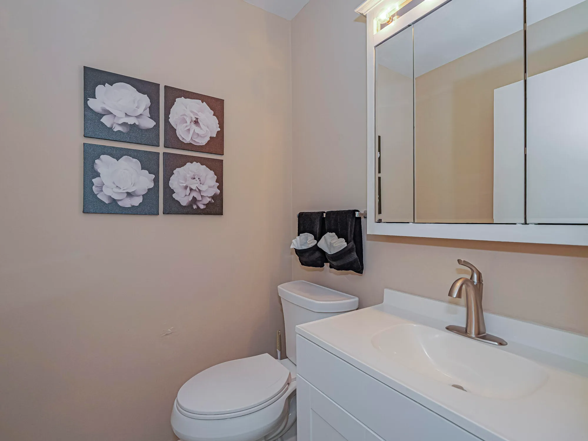Property Slideshow image 23 of 38 | 28 vista gardens trl apt 105, Vero Beach, FL, 32962