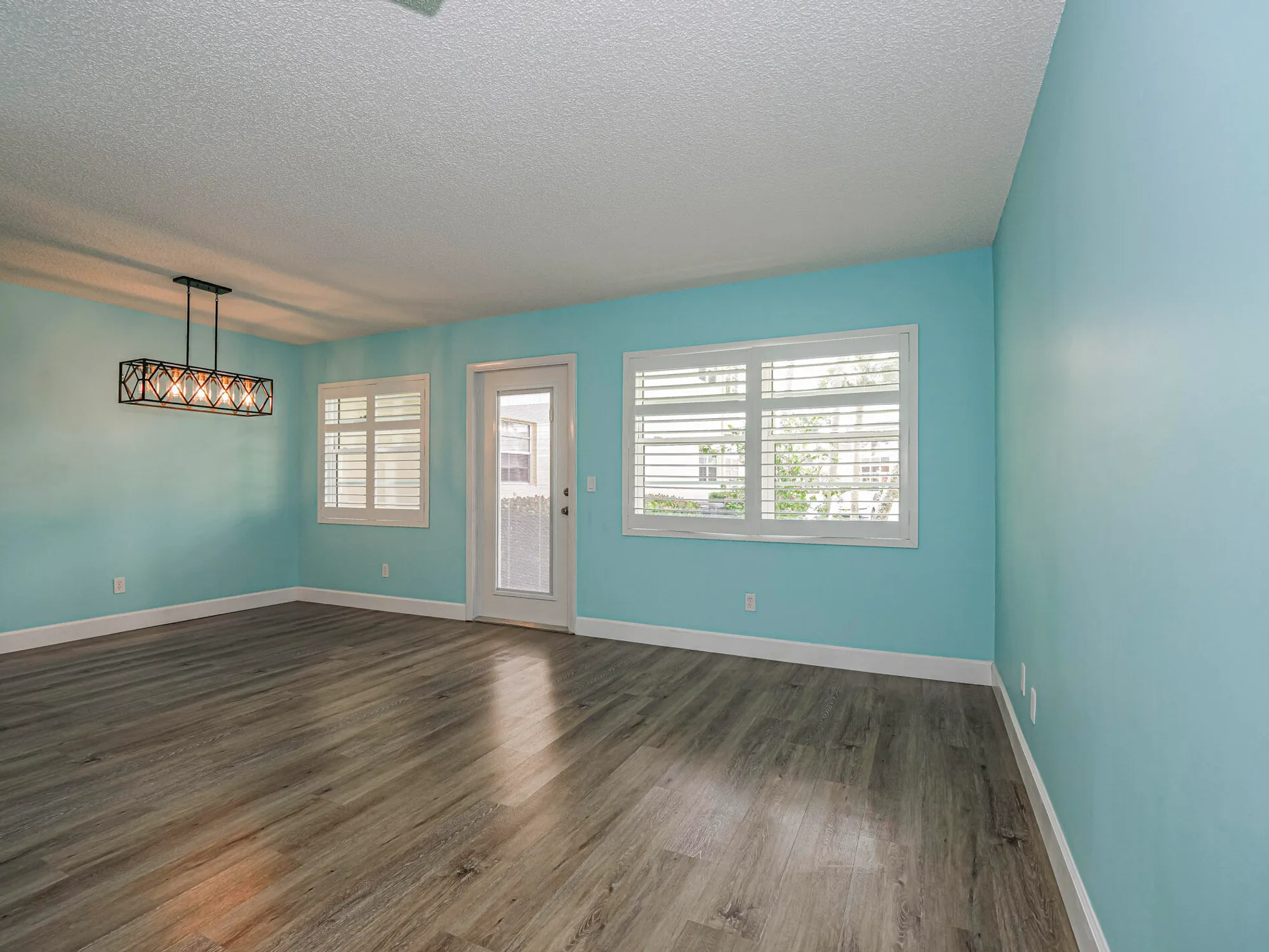 Property Slideshow image 15 of 38 | 28 vista gardens trl apt 105, Vero Beach, FL, 32962