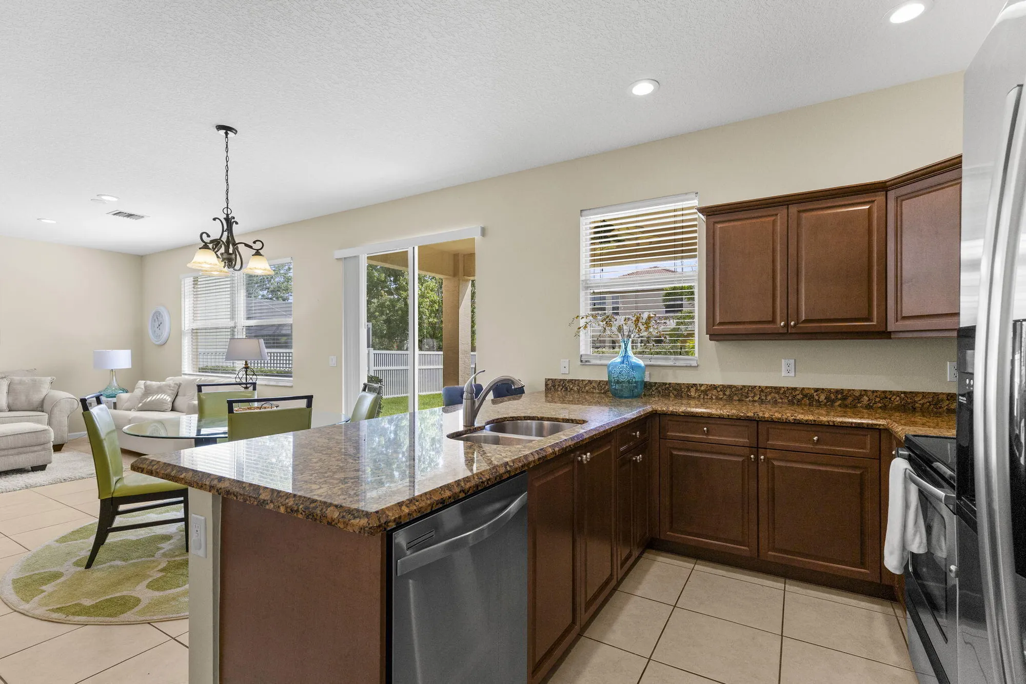 Property Slideshow image 6 of 29 | 11953 sw bennington cir, Port Saint Lucie, FL, 34987