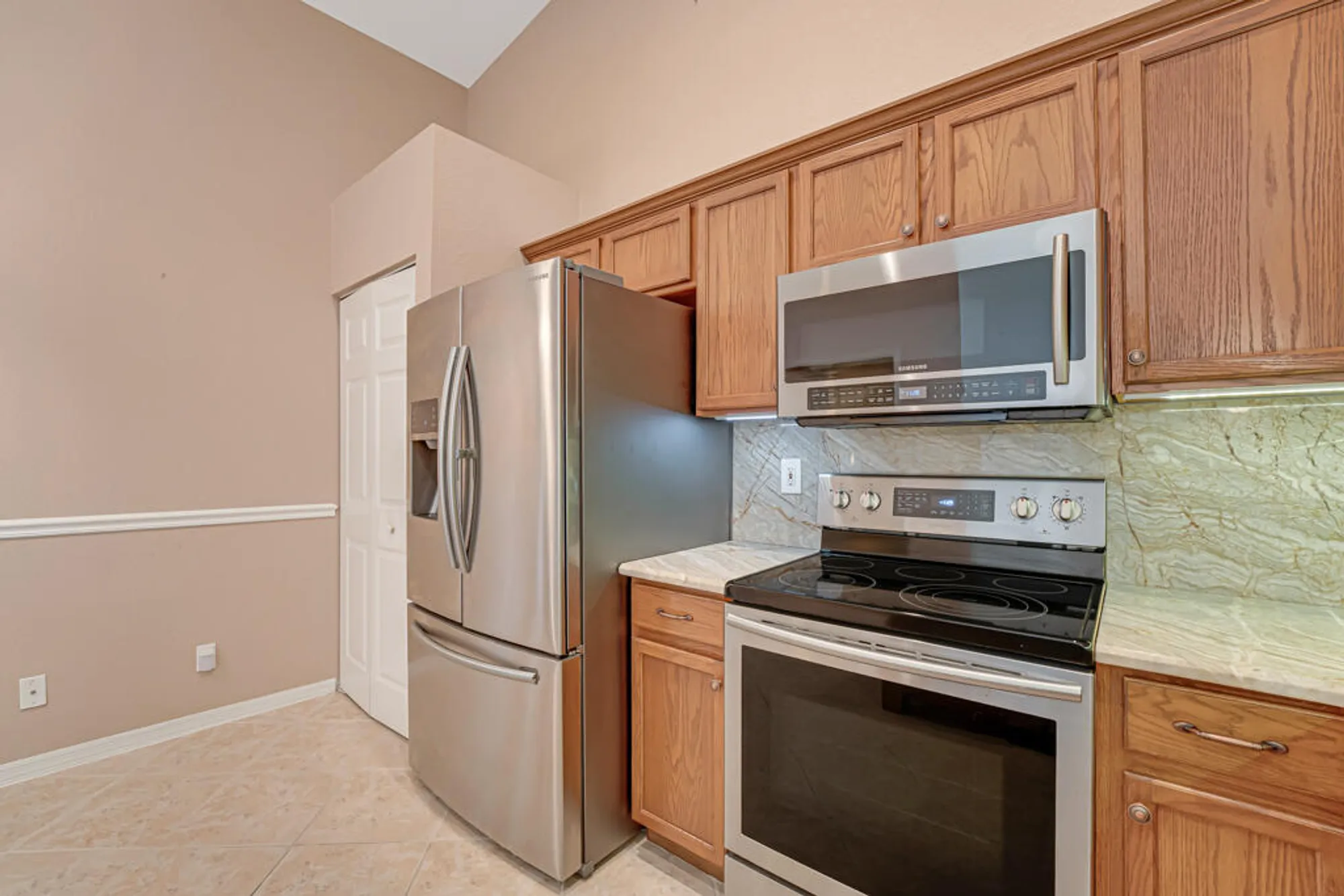 Property Slideshow image 4 of 47 | 8491 logia cir, Boynton Beach, FL, 33472