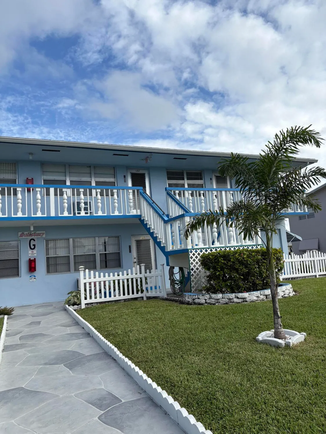 Property Slideshow image 1 of 20 | 168 salisbury g, West Palm Beach, FL, 33417