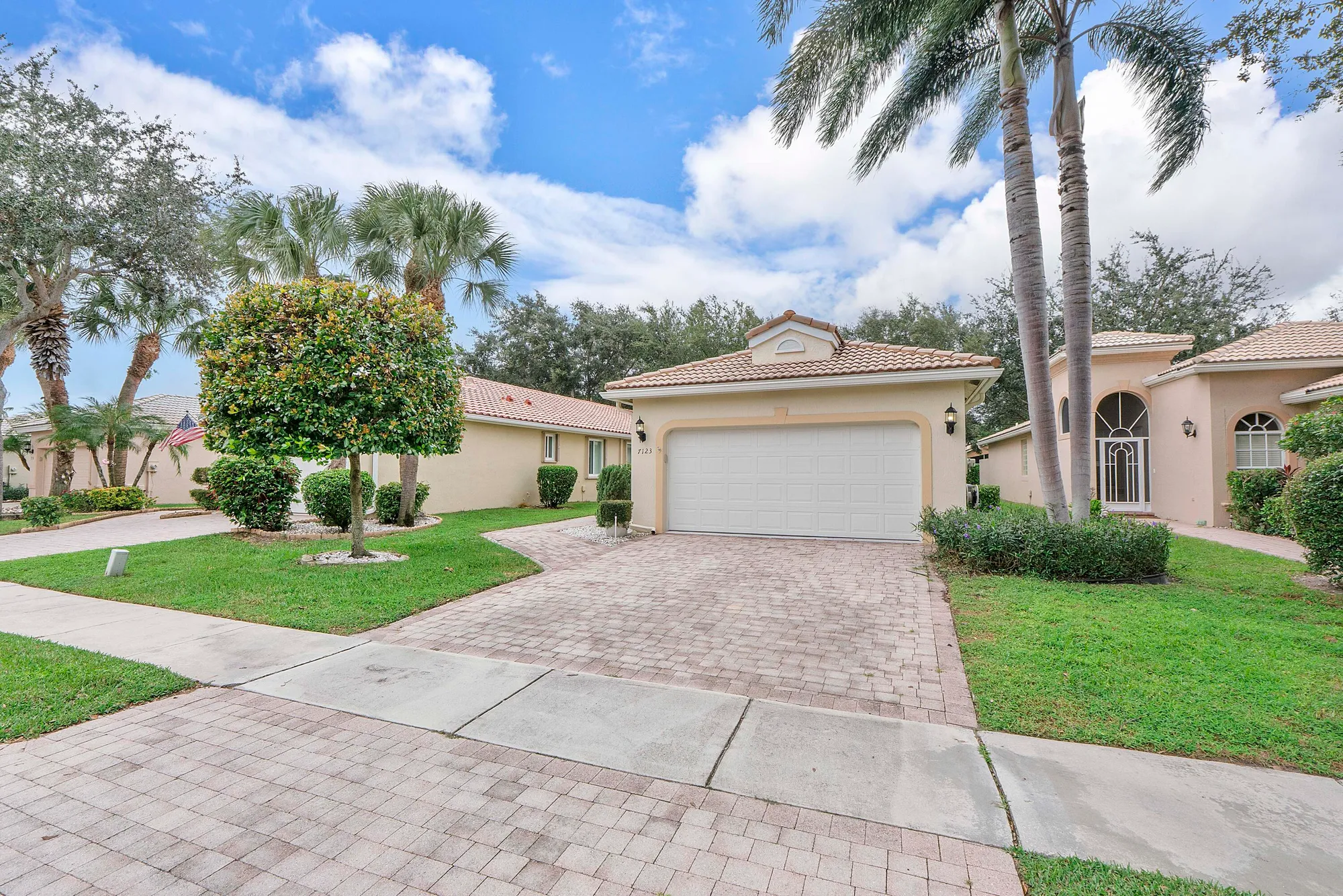 Property Slideshow image 19 of 38 | 7123 via genova, Delray Beach, FL, 33446