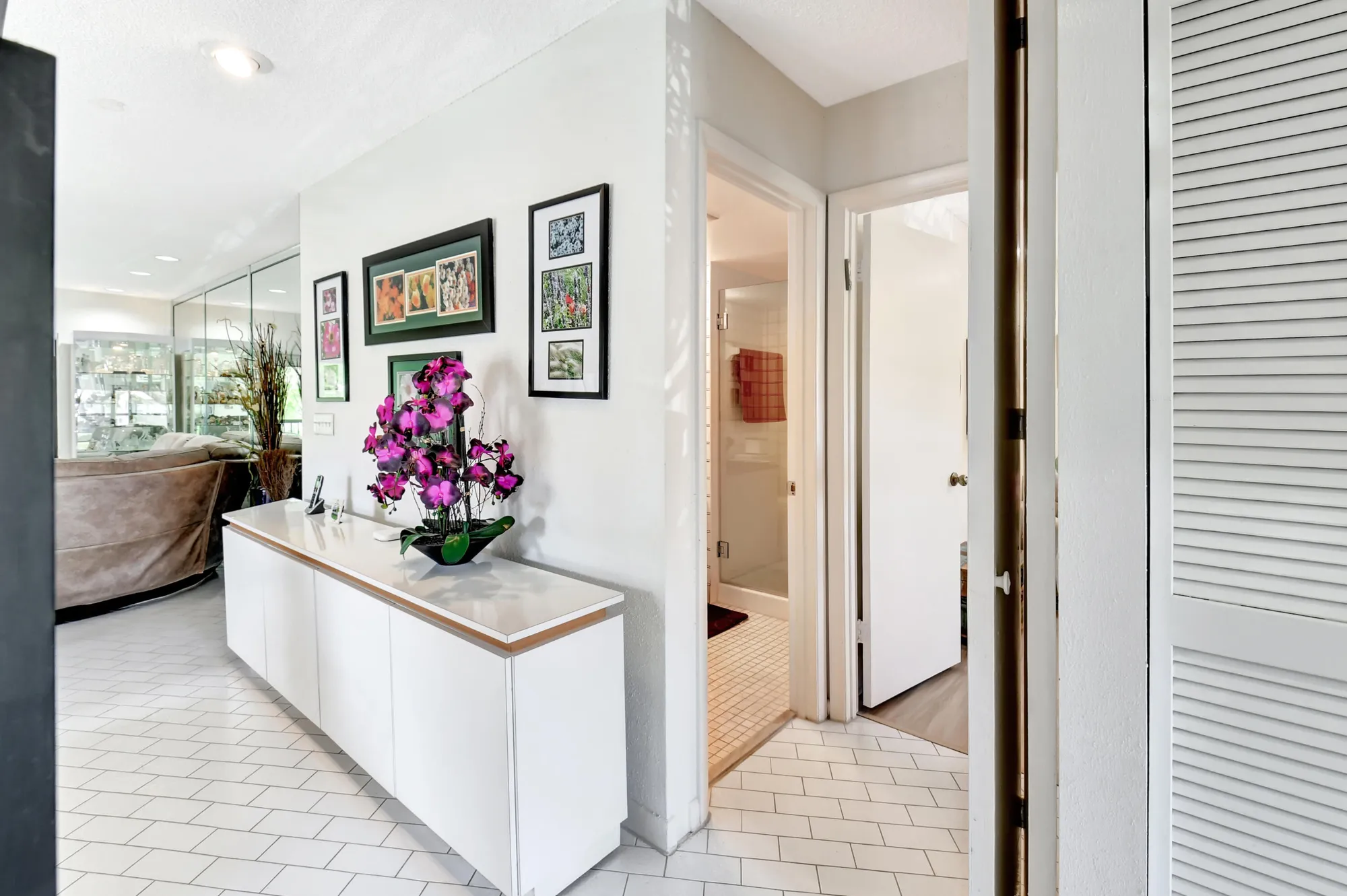 Property Slideshow image 10 of 84 | 15 stratford dr e b, Boynton Beach, FL, 33436