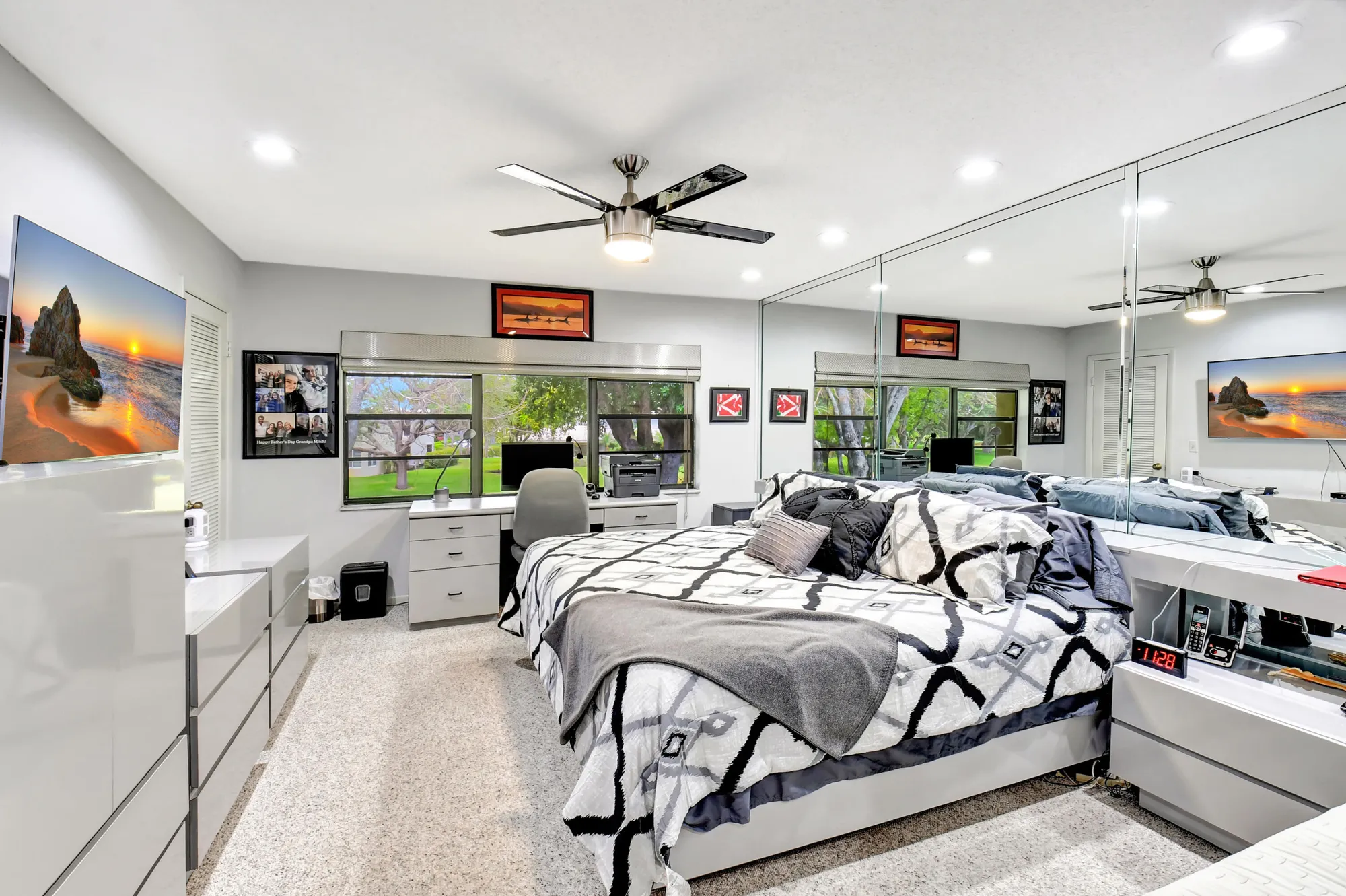 Property Slideshow image 28 of 84 | 15 stratford dr e b, Boynton Beach, FL, 33436