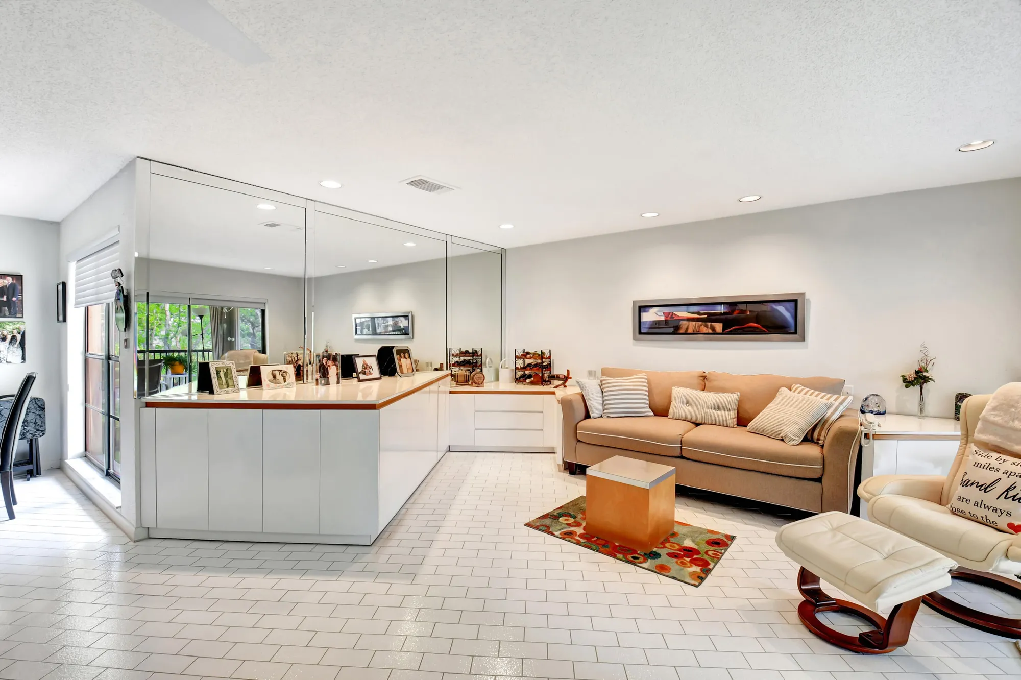 Property Slideshow image 20 of 84 | 15 stratford dr e b, Boynton Beach, FL, 33436