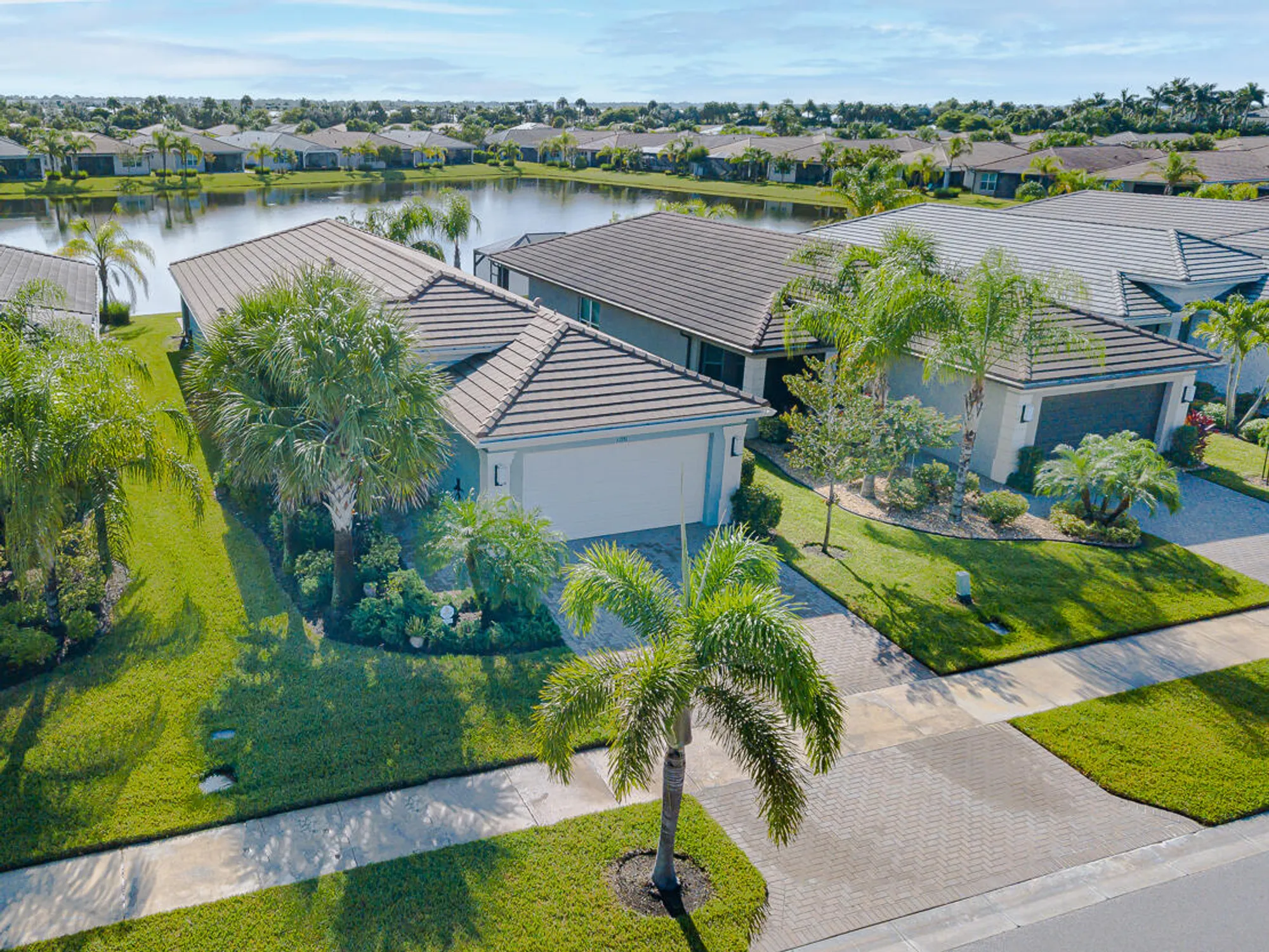 Property Slideshow image 2 of 29 | 11731 sw brighton falls dr, Port Saint Lucie, FL, 34987