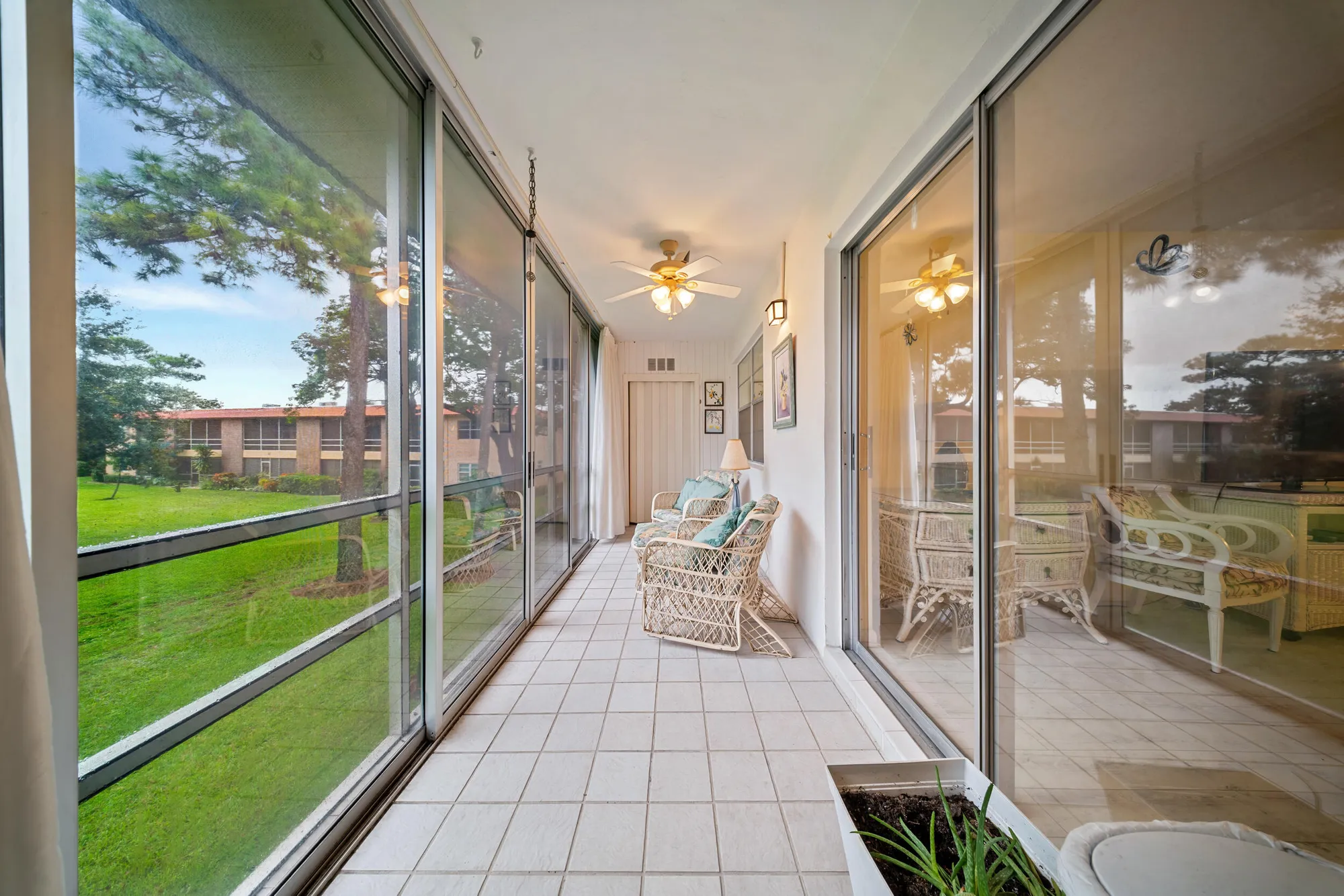 Property Slideshow image 16 of 27 | 1979 sw palm city rd h, Stuart, FL, 34994