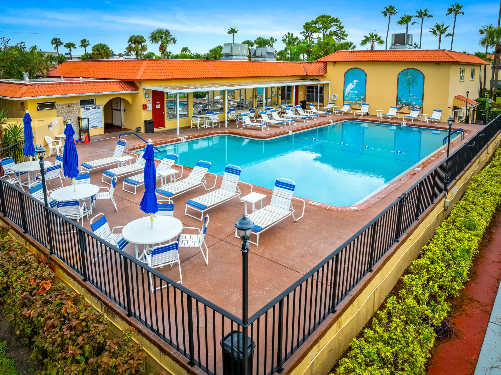 Property Slideshow image 24 of 27 | 1979 sw palm city rd h, Stuart, FL, 34994