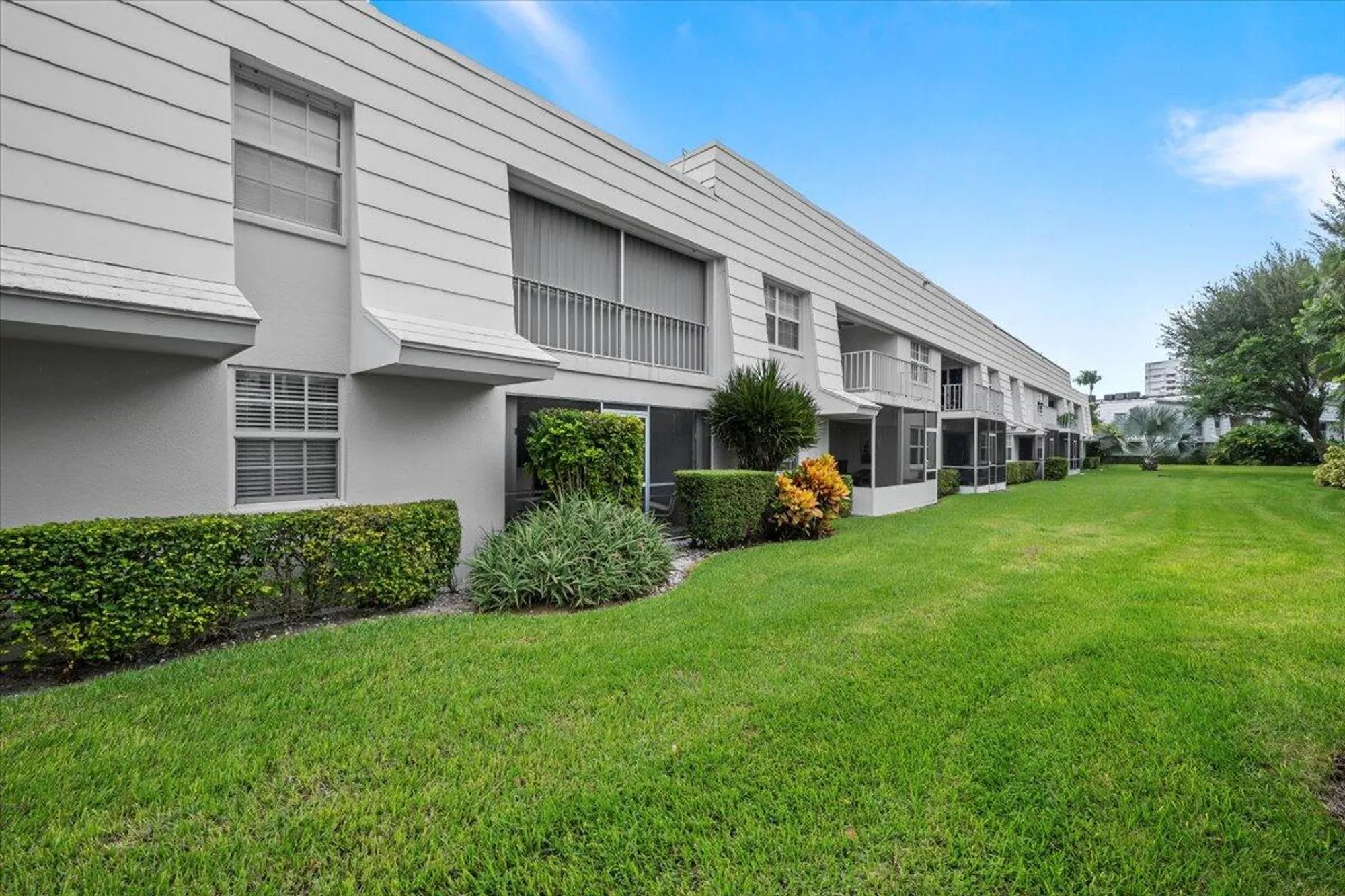 Property Slideshow image 6 of 38 | 1252 sugar sands blvd apt 137, Riviera Beach, FL, 33404