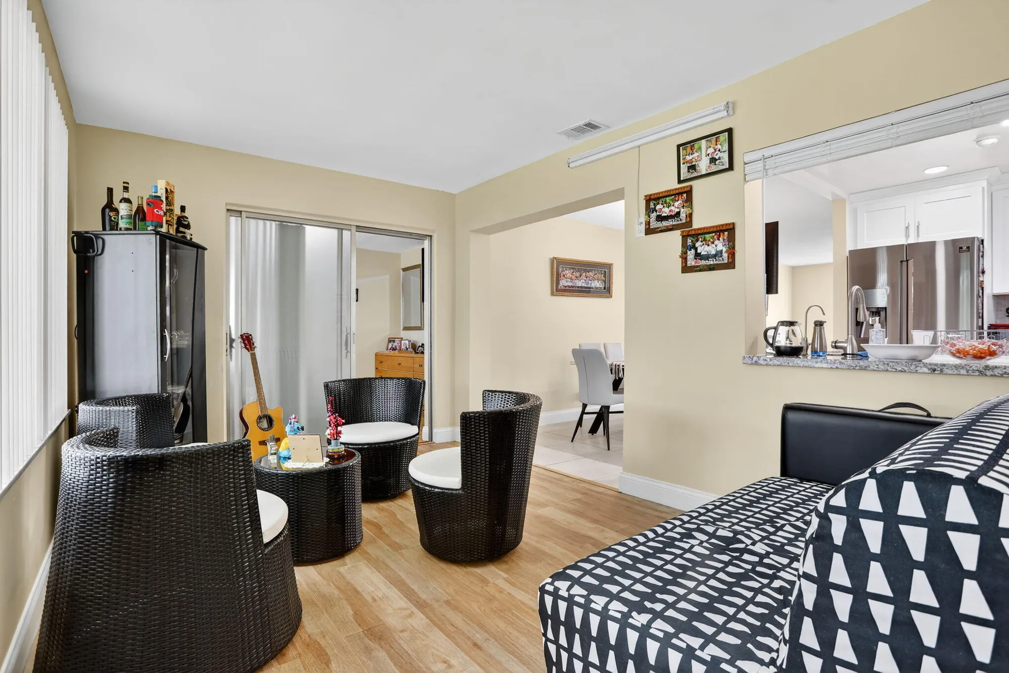 Property Slideshow image 11 of 33 | 6945 nw 14th st, Margate, FL, 33063