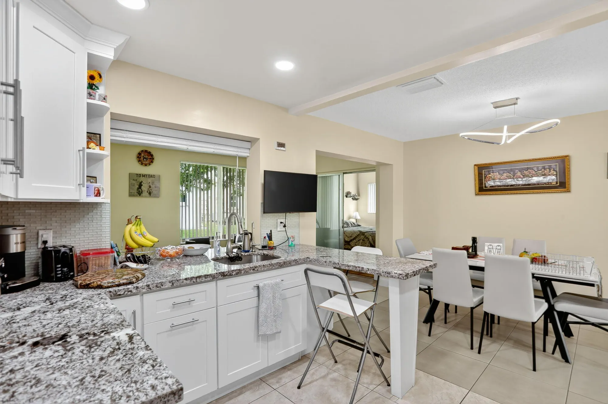 Property Slideshow image 7 of 33 | 6945 nw 14th st, Margate, FL, 33063