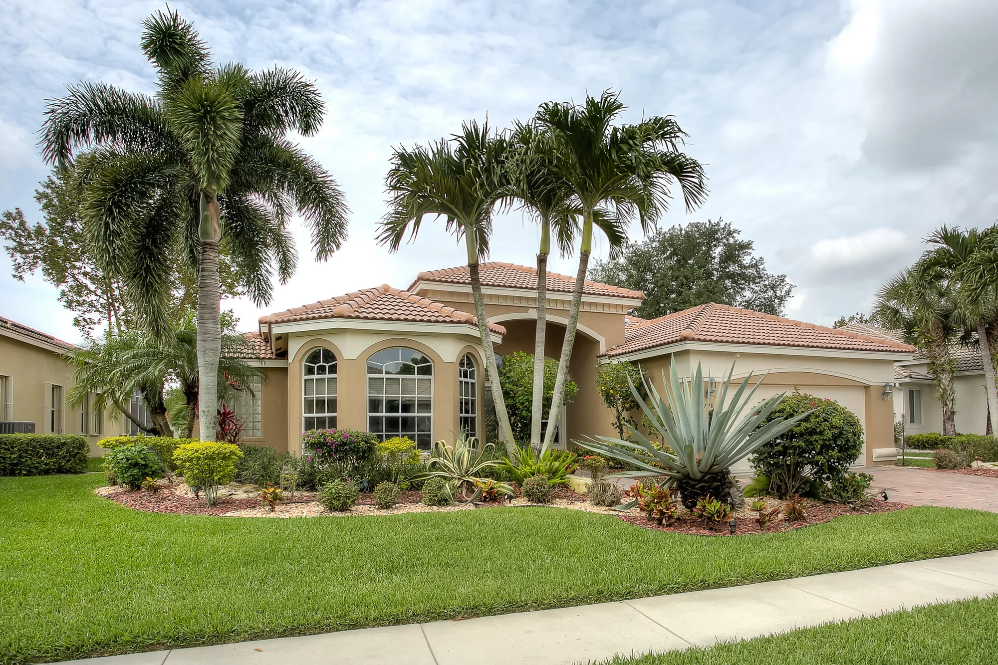 Property Slideshow image 1 of 16 | 9748 via verga st, Lake Worth, FL, 33467
