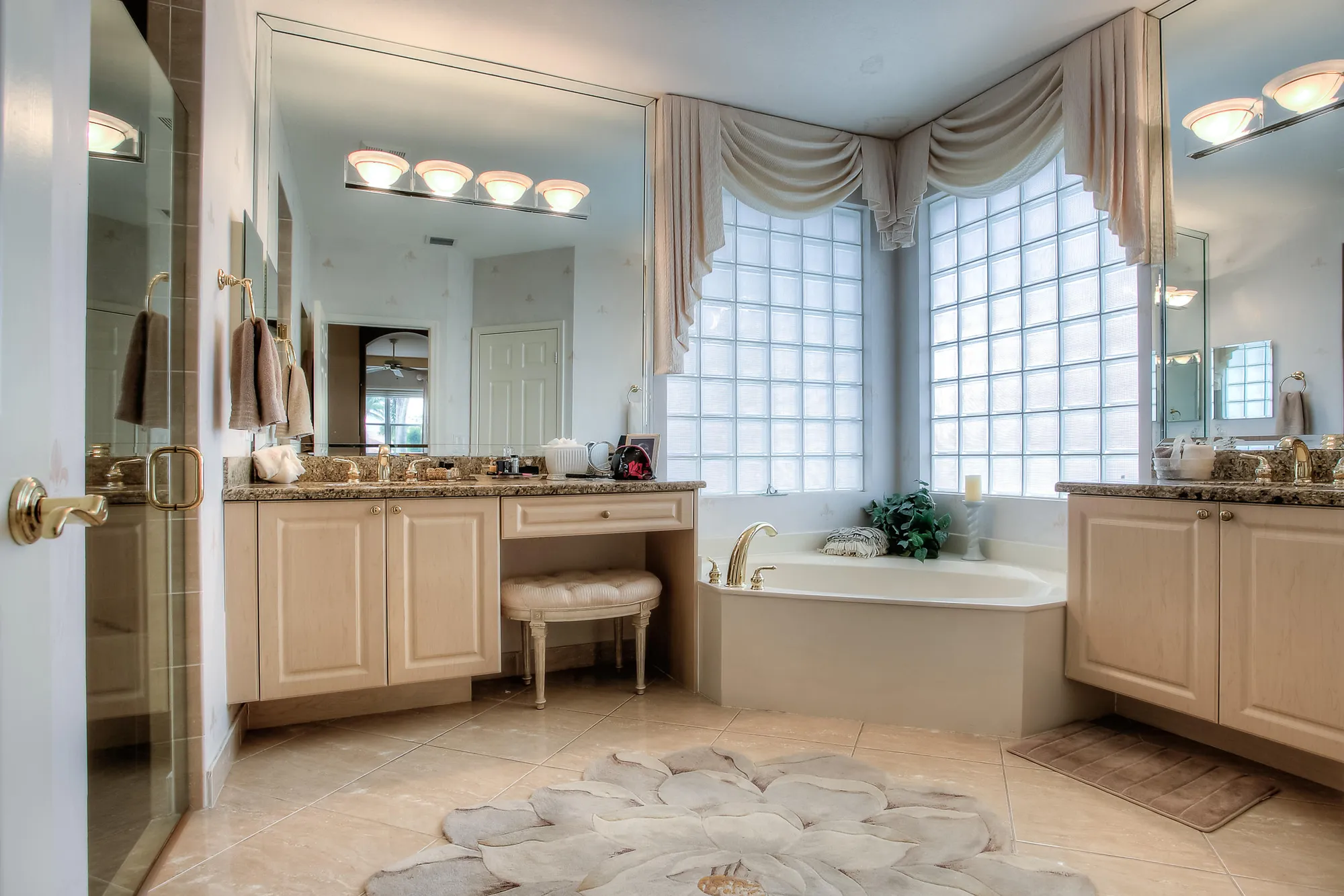 Property Slideshow image 9 of 16 | 9748 via verga st, Lake Worth, FL, 33467