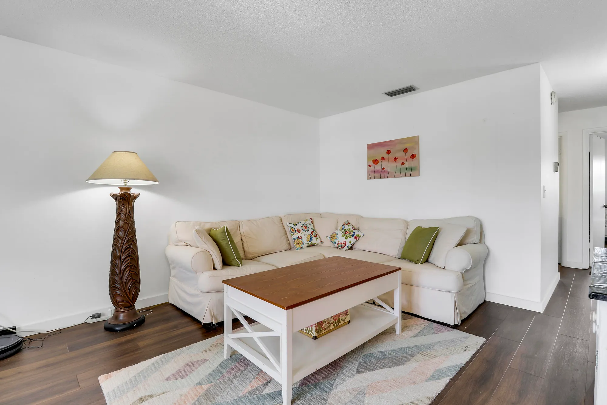 Property Slideshow image 4 of 19 | 2929 se ocean blvd # 1-9, Stuart, FL, 34996