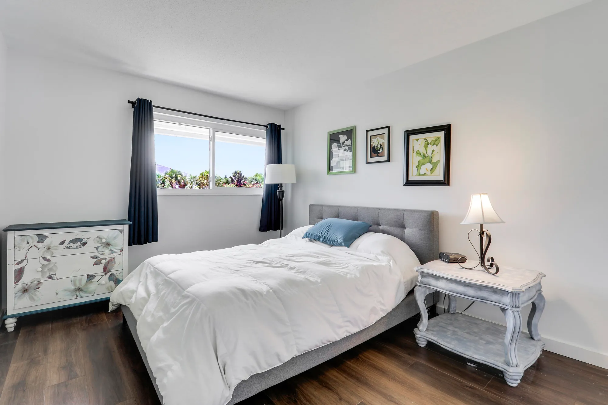 Property Slideshow image 11 of 19 | 2929 se ocean blvd # 1-9, Stuart, FL, 34996