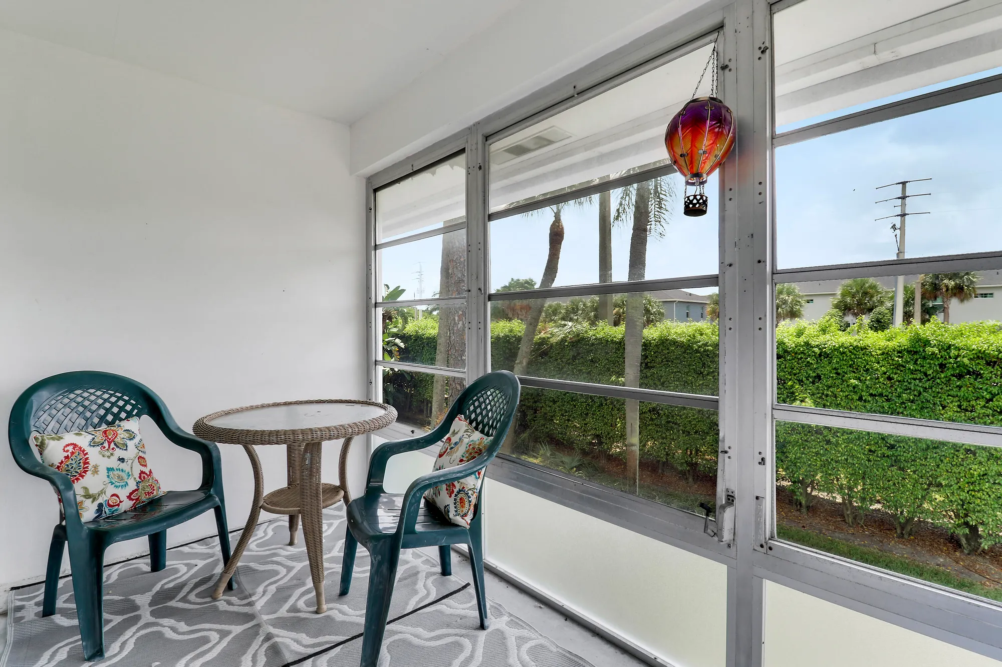 Property Slideshow image 16 of 19 | 2929 se ocean blvd # 1-9, Stuart, FL, 34996