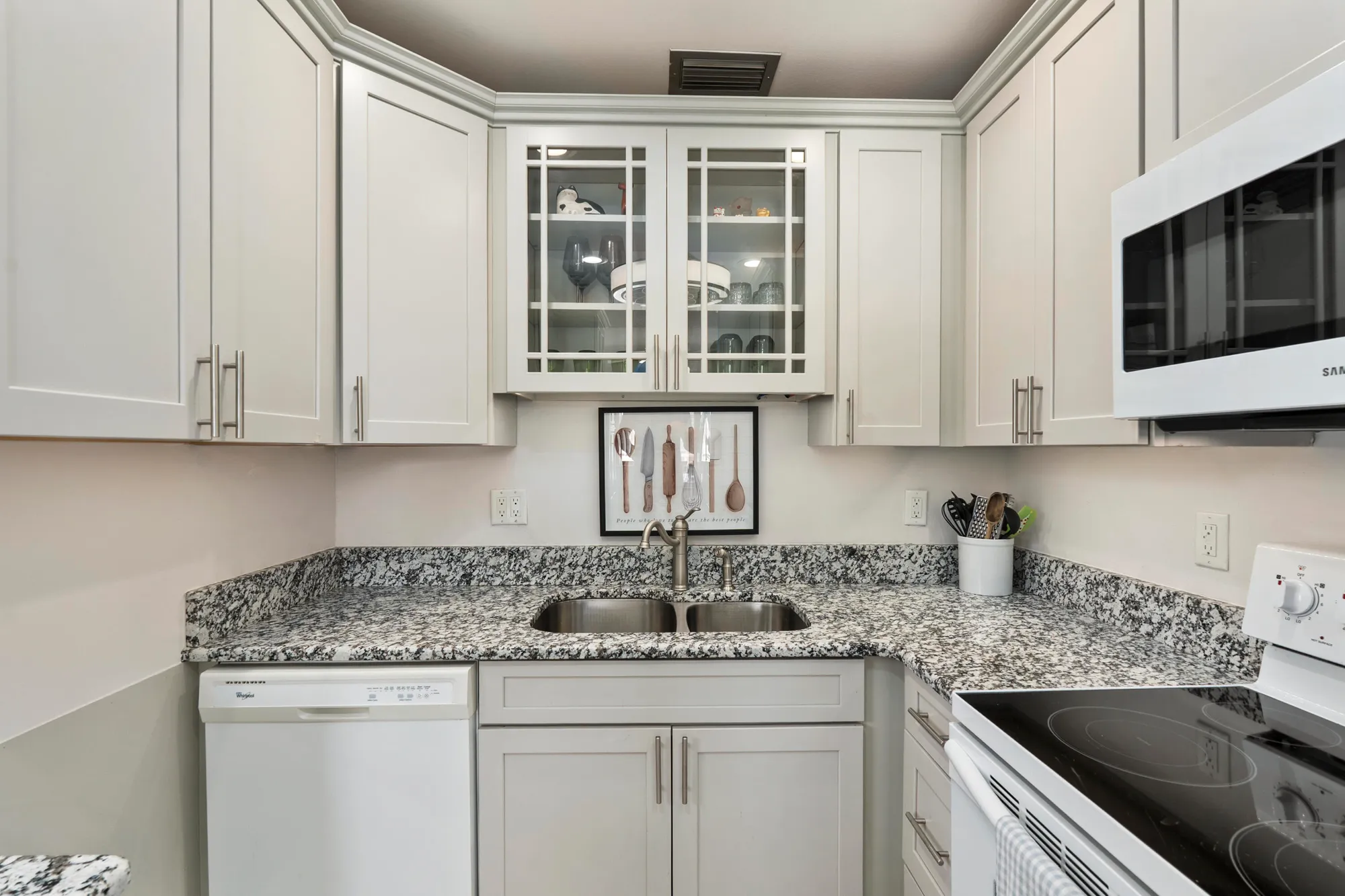 Property Slideshow image 5 of 48 | 2600 se ocean blvd z10, Stuart, FL, 34996