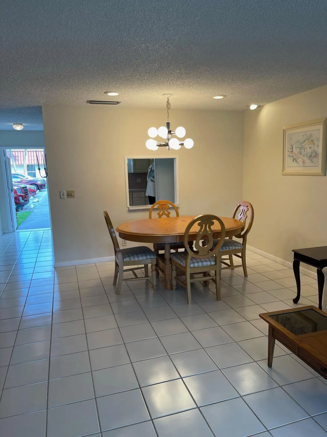 Property Slideshow image 9 of 24 | 570 laconia cir, Lake Worth, FL, 33467