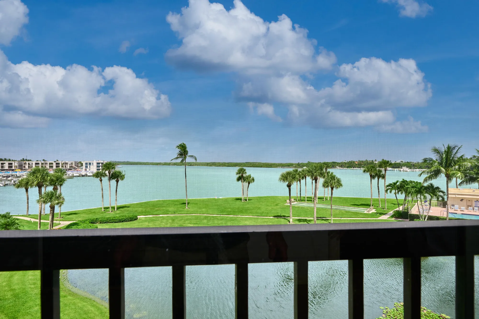 Property Slideshow image 7 of 39 | 200 intracoastal pl apt 402, Jupiter, FL, 33469