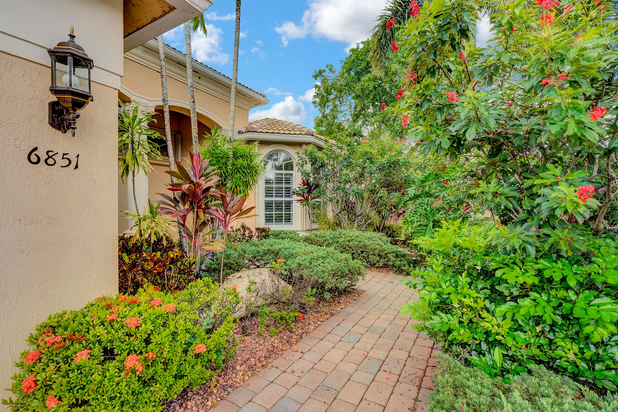 Property Slideshow image 3 of 54 | 6851 milani st, Lake Worth, FL, 33467