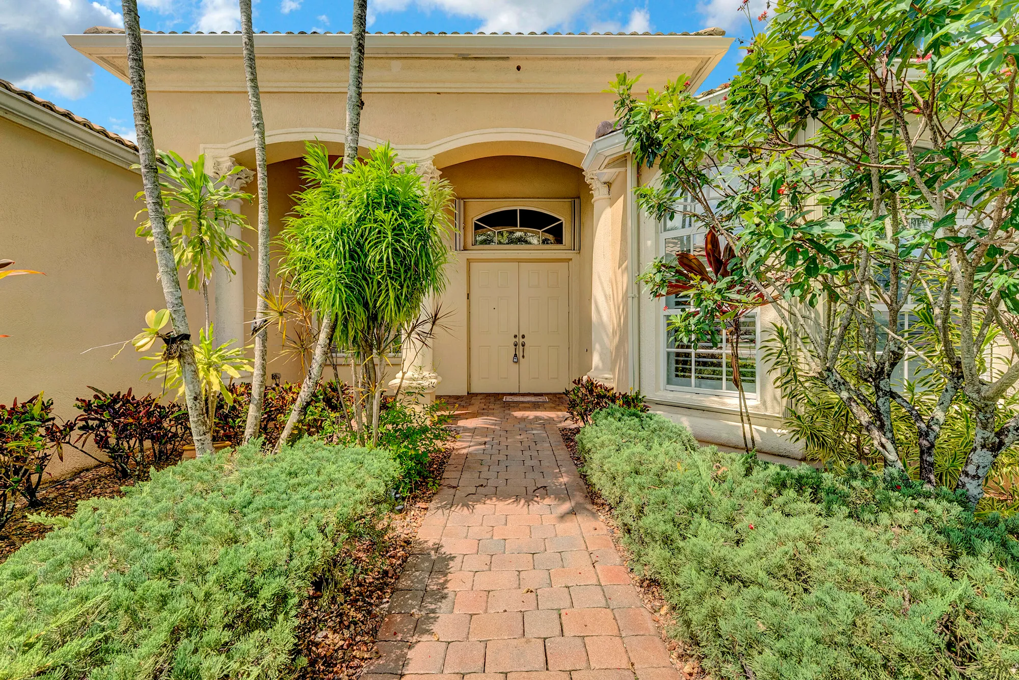 Property Slideshow image 6 of 54 | 6851 milani st, Lake Worth, FL, 33467