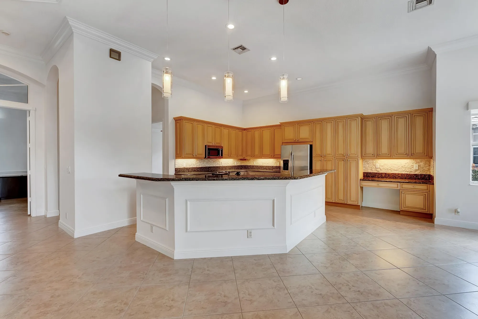 Property Slideshow image 13 of 54 | 6851 milani st, Lake Worth, FL, 33467