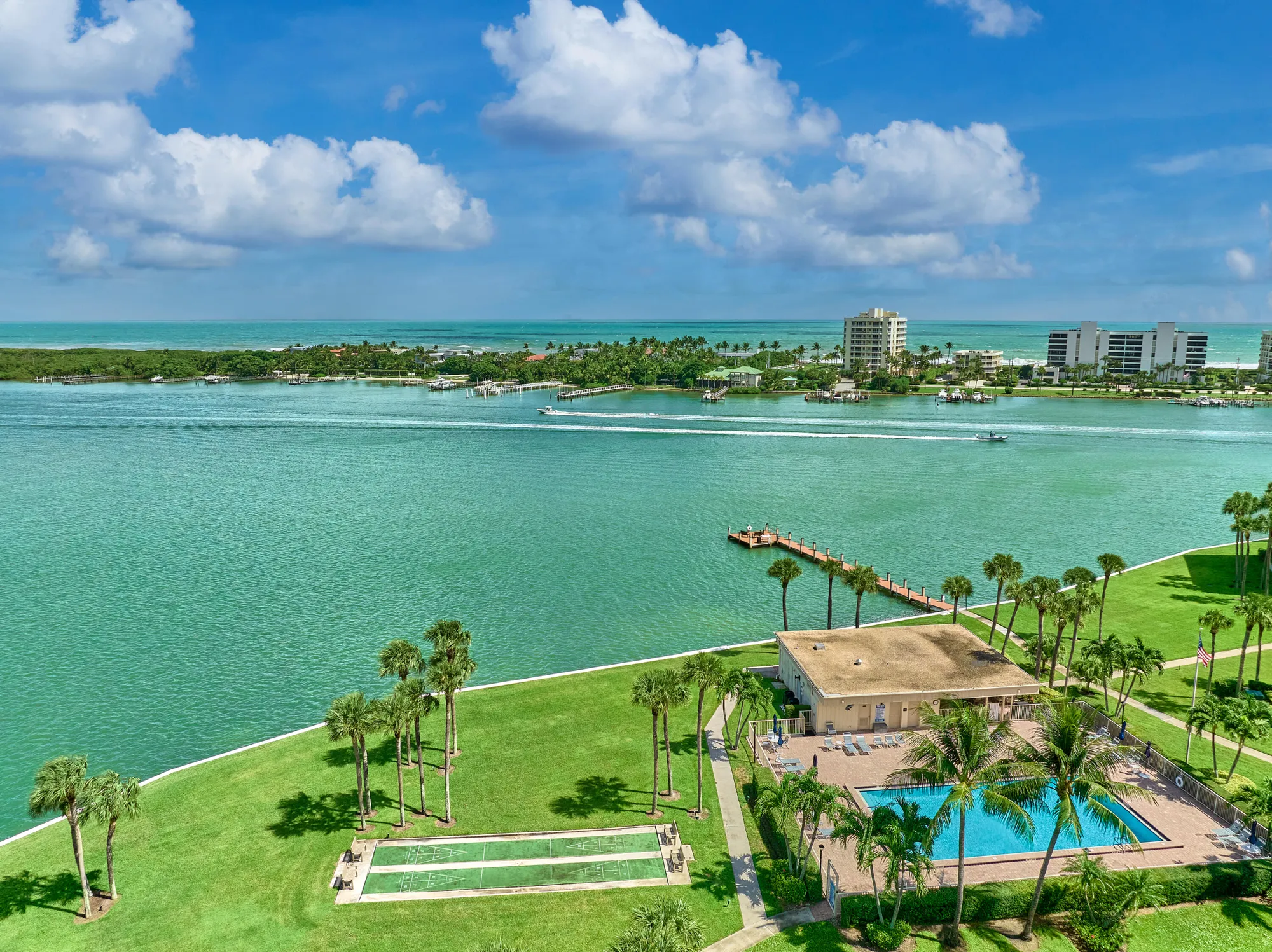 Property Slideshow image 32 of 39 | 200 intracoastal pl apt 402, Jupiter, FL, 33469