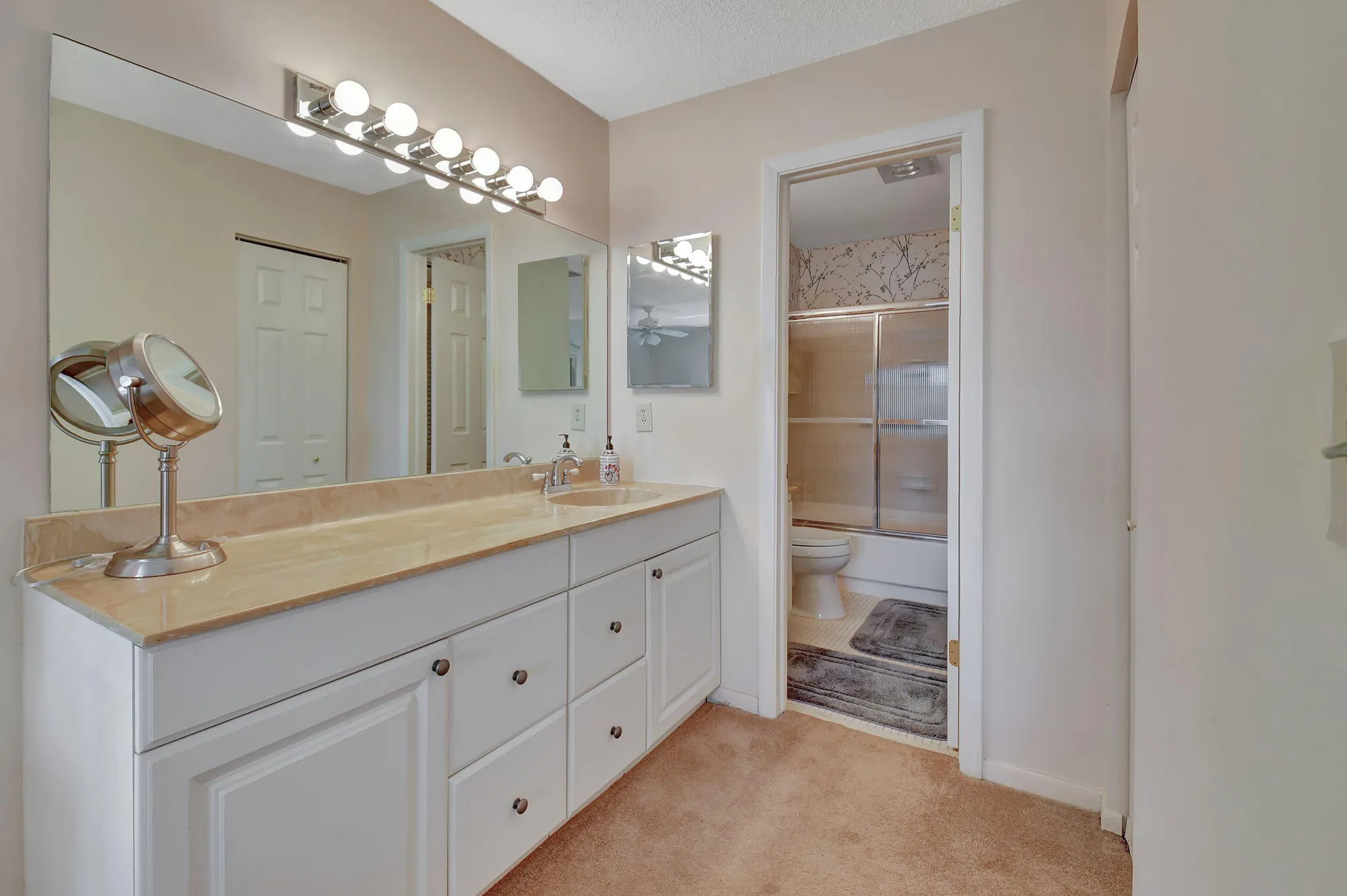 Property Slideshow image 21 of 43 | 5898 via delray c, Delray Beach, FL, 33484