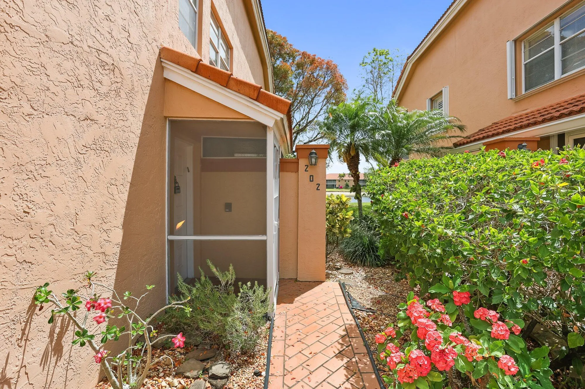 Property Slideshow image 7 of 55 | 9927 seacrest cir apt 202, Boynton Beach, FL, 33437