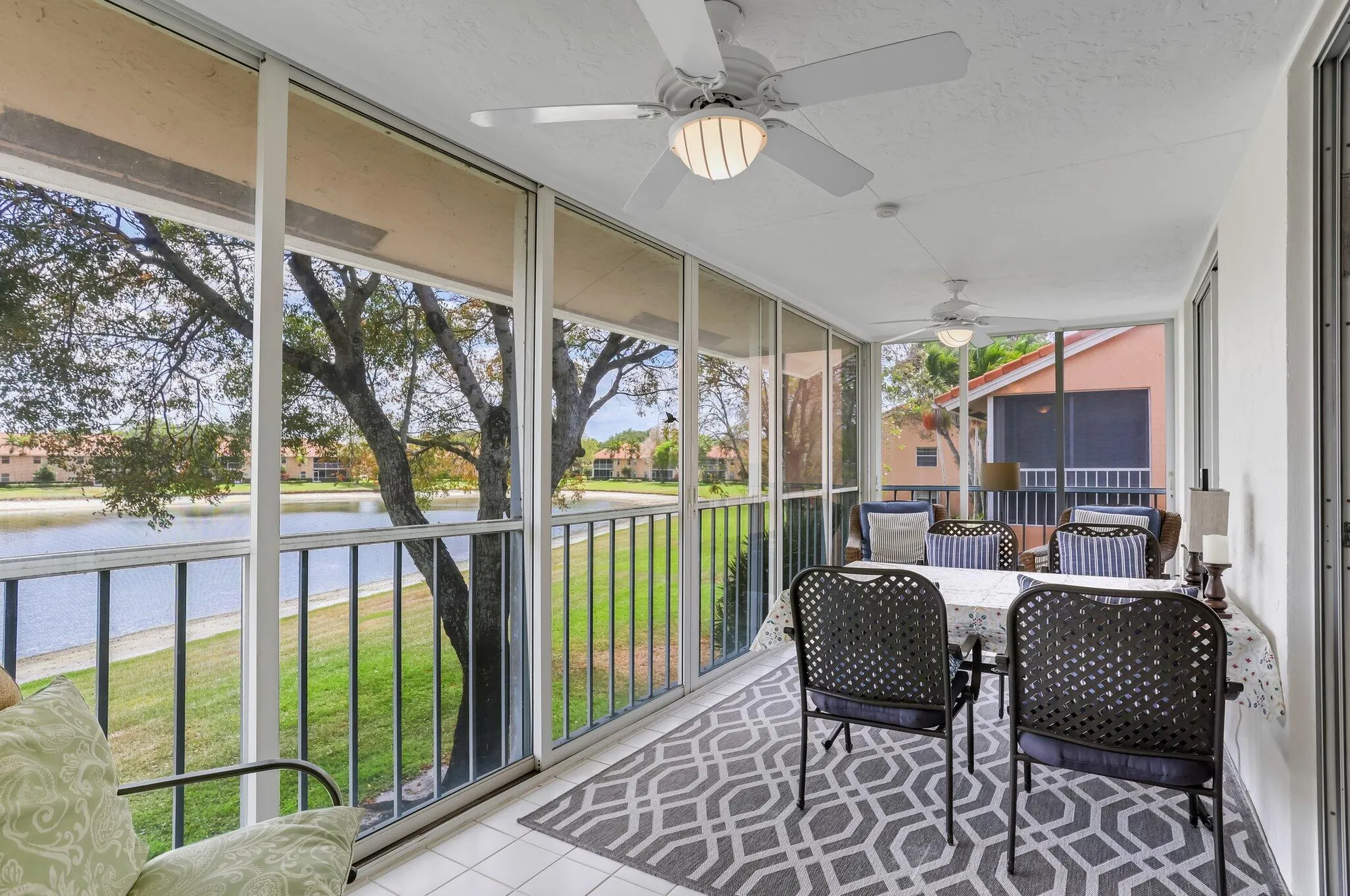 Property Slideshow image 20 of 55 | 9927 seacrest cir apt 202, Boynton Beach, FL, 33437
