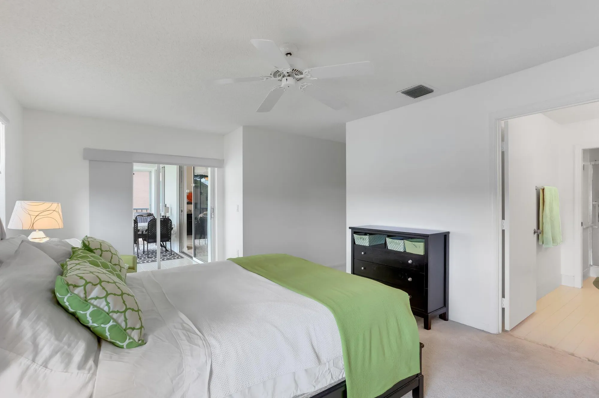Property Slideshow image 36 of 55 | 9927 seacrest cir apt 202, Boynton Beach, FL, 33437
