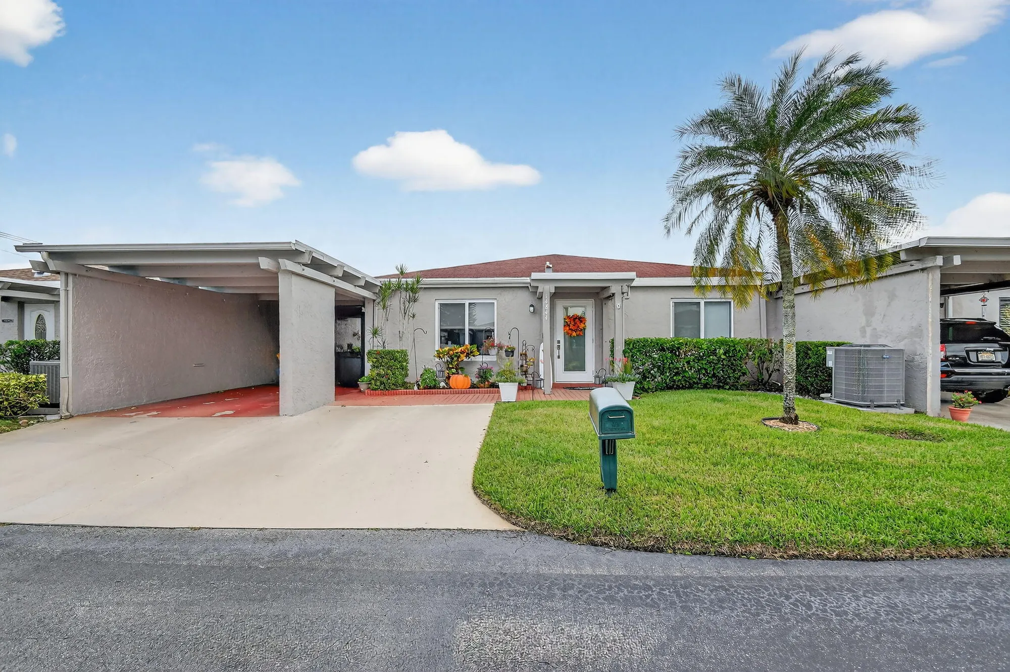 Property Slideshow image 4 of 63 | 14844 wildflower ln, Delray Beach, FL, 33446