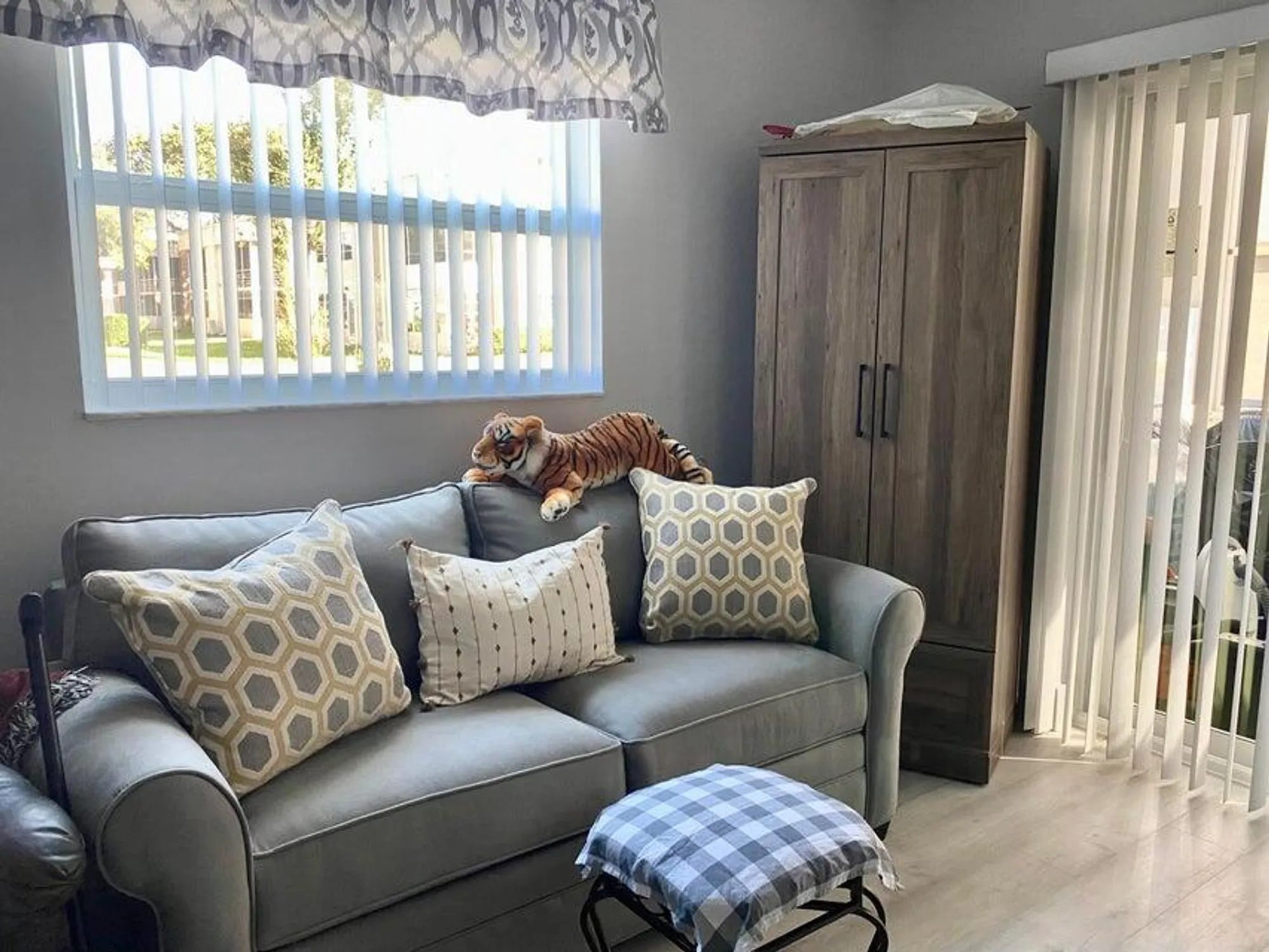 Property Slideshow image 17 of 37 | 625 normandy n # 625, Delray Beach, FL, 33484