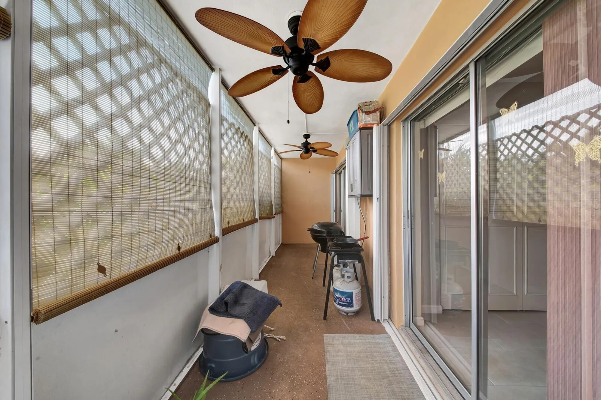 Property Slideshow image 18 of 24 | 2812 garden dr 109, Lake Worth, FL, 33461