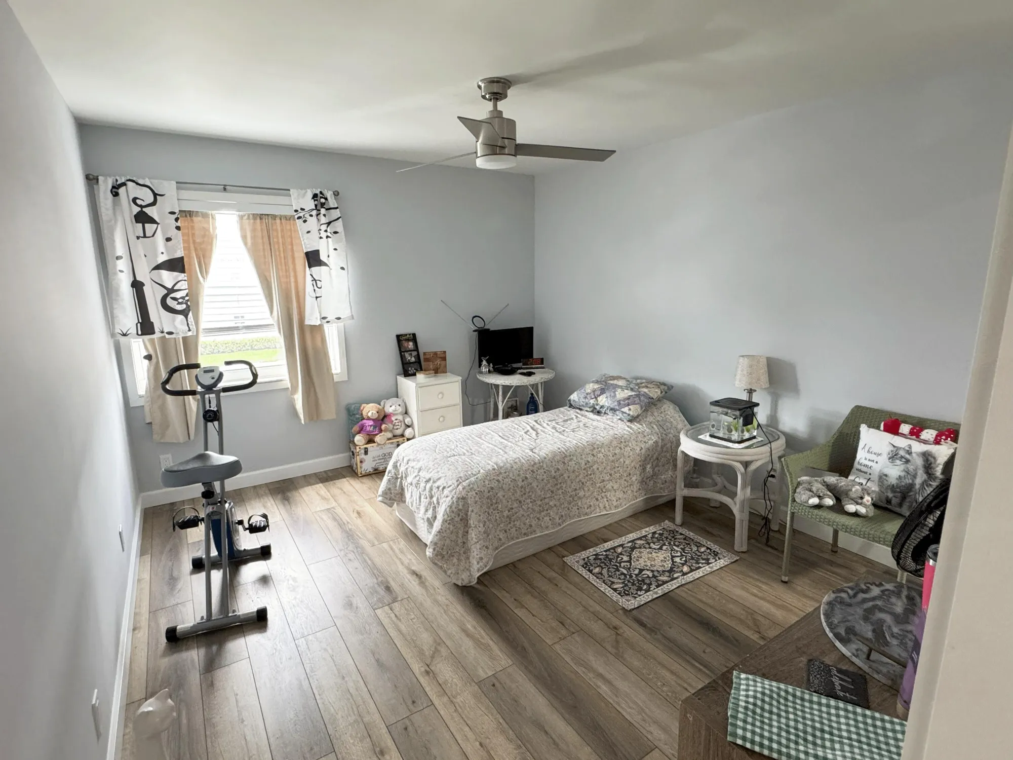 Property Slideshow image 5 of 37 | 812 burgundy q, Delray Beach, FL, 33484