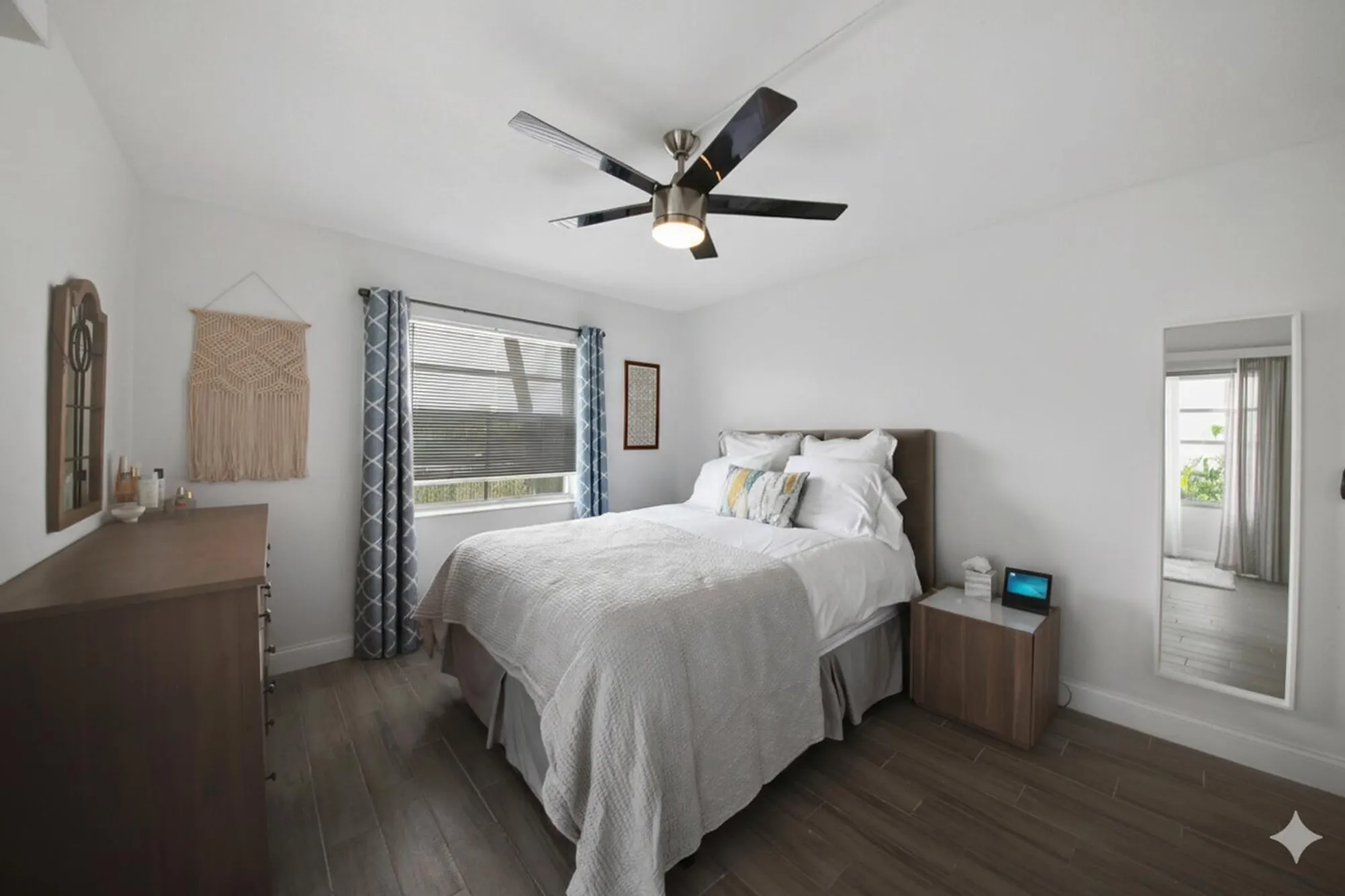 Property Slideshow image 20 of 32 | 21 normandy a, Delray Beach, FL, 33484