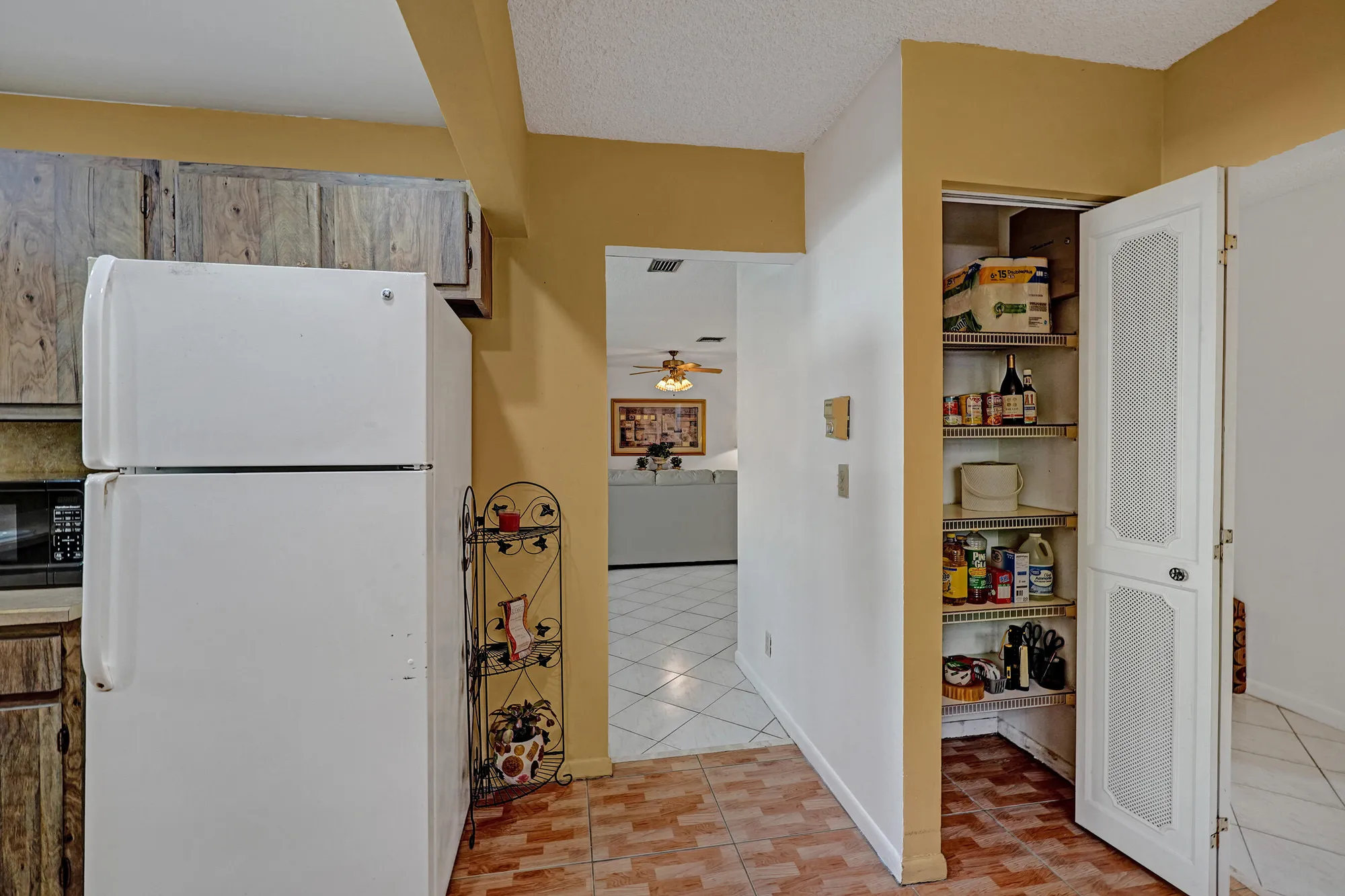 Property Slideshow image 12 of 63 | 2500 nw 10th st, Delray Beach, FL, 33445