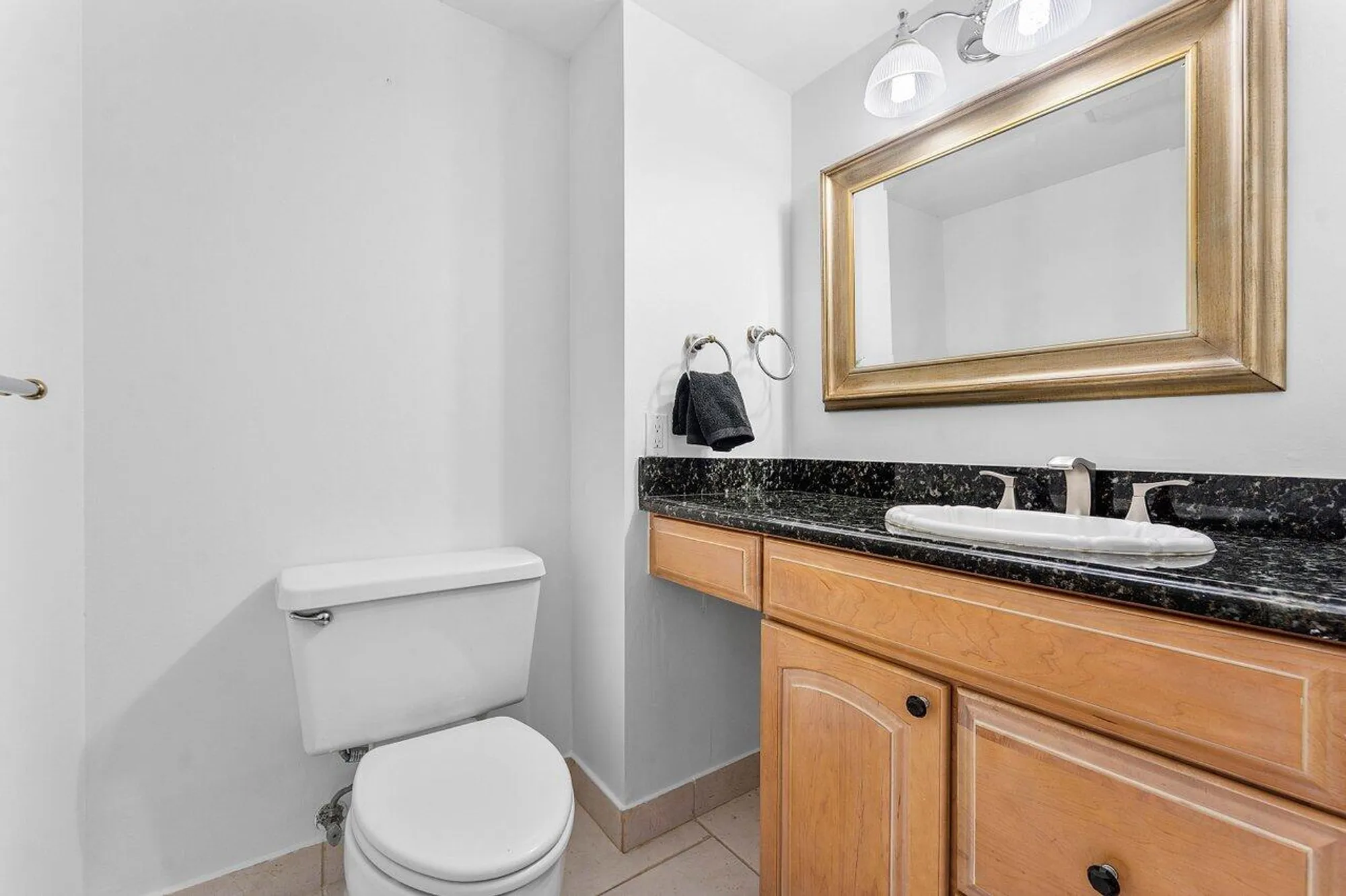 Property Slideshow image 25 of 53 | 8566 casa del lago 47 f, Boca Raton, FL, 33433