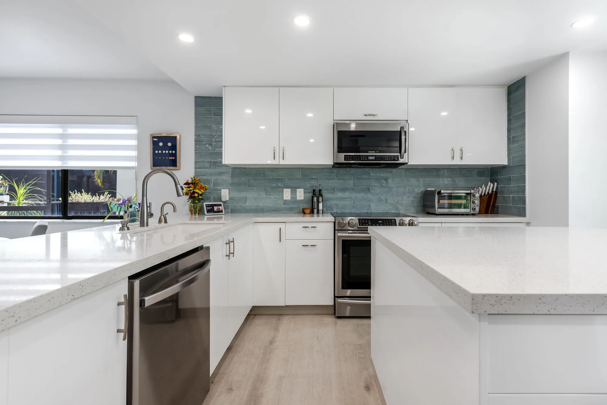 Property Slideshow image 5 of 75 | 15980 loch katrine trl apt 8104, Delray Beach, FL, 33446