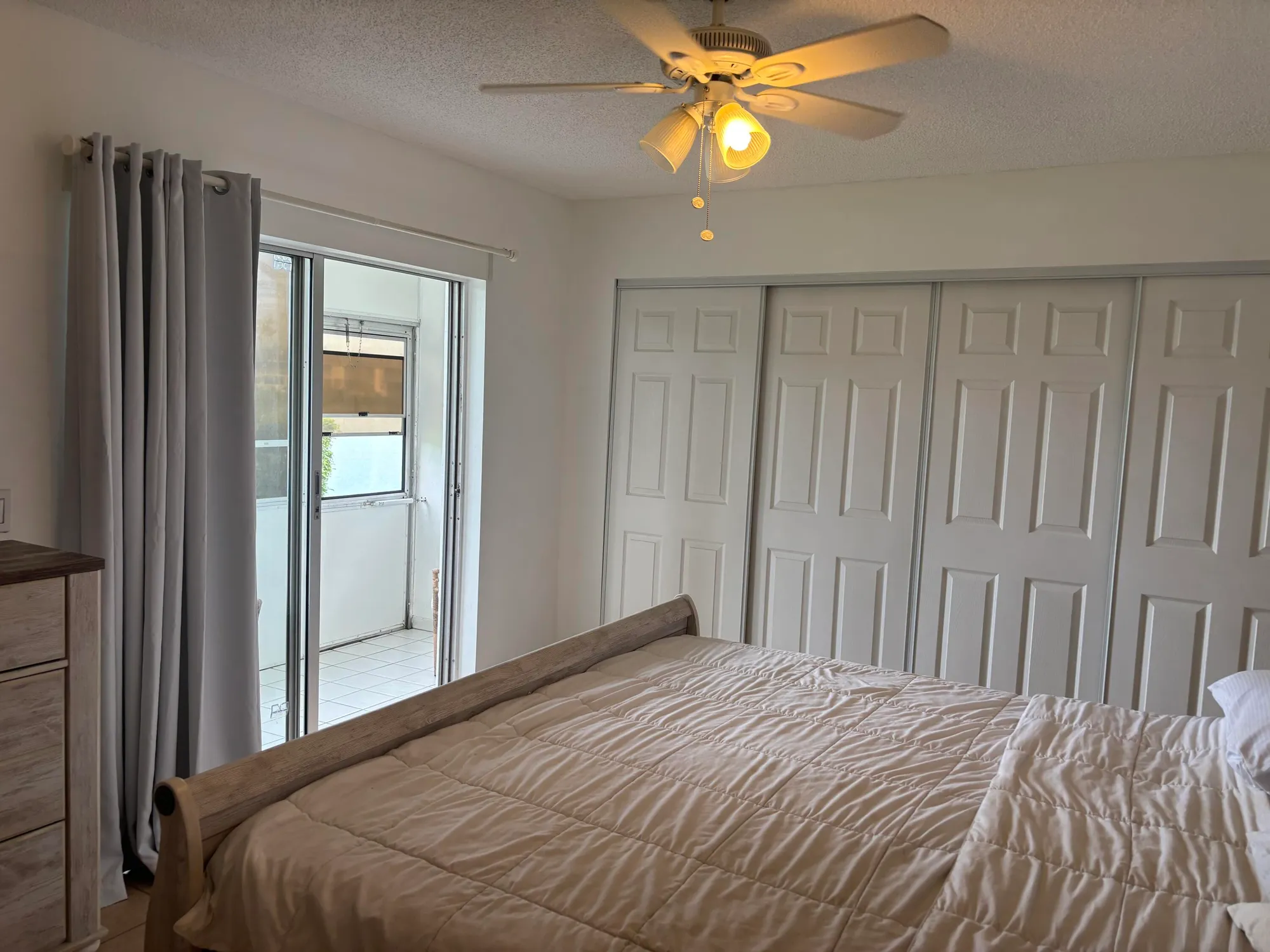 Property Slideshow image 14 of 25 | 254 chatham m, West Palm Beach, FL, 33417