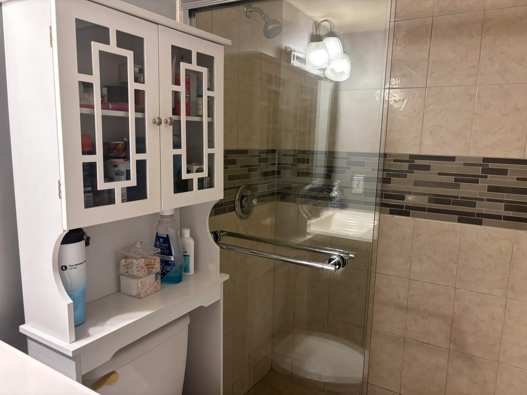 Property Slideshow image 16 of 25 | 254 chatham m, West Palm Beach, FL, 33417