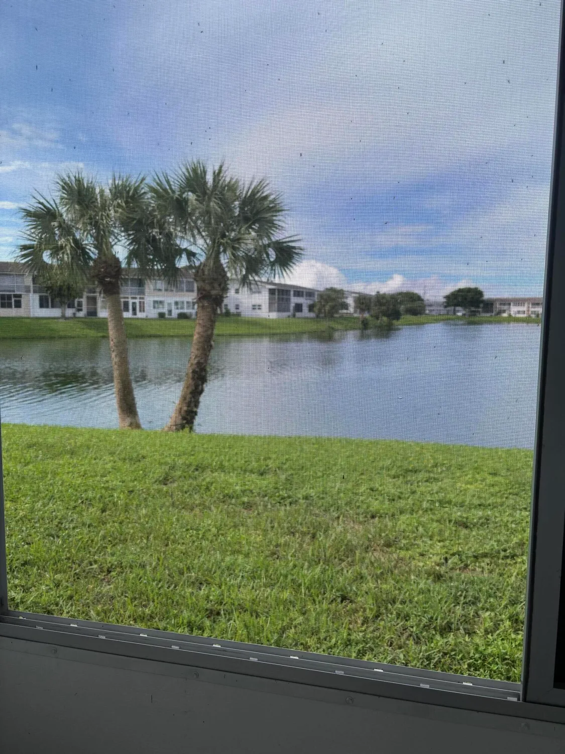 Property Slideshow image 21 of 25 | 254 chatham m, West Palm Beach, FL, 33417