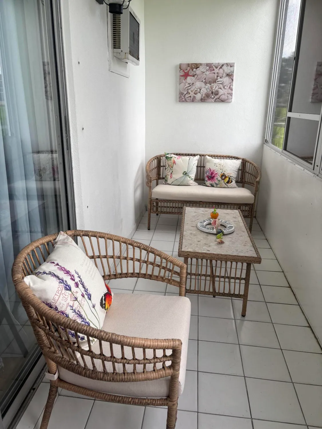 Property Slideshow image 19 of 25 | 254 chatham m, West Palm Beach, FL, 33417