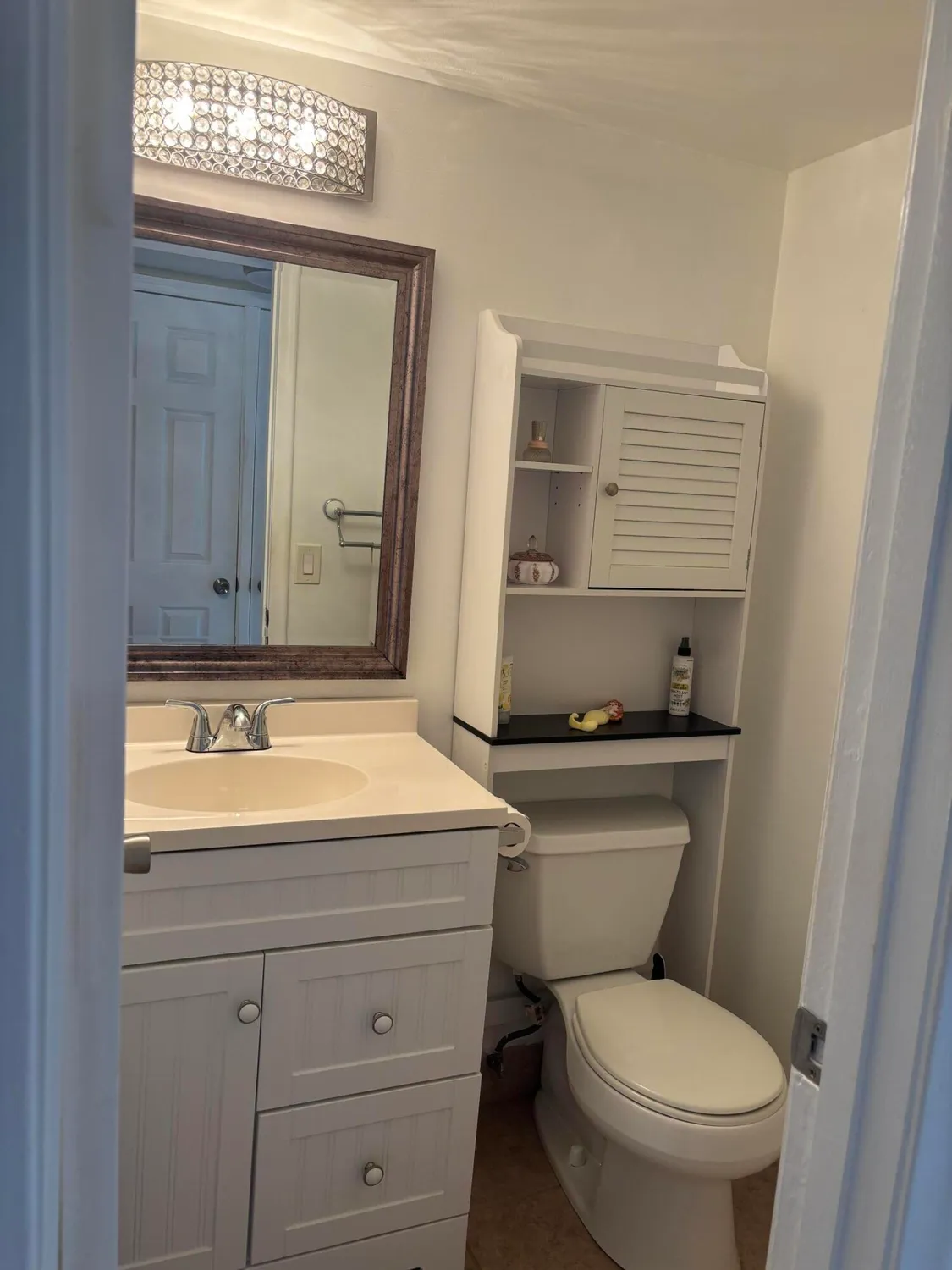 Property Slideshow image 18 of 25 | 254 chatham m, West Palm Beach, FL, 33417