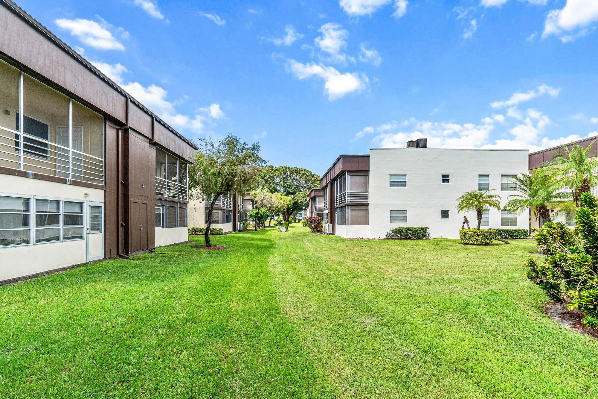 Property Slideshow image 22 of 34 | 733 normandy p # 733, Delray Beach, FL, 33484