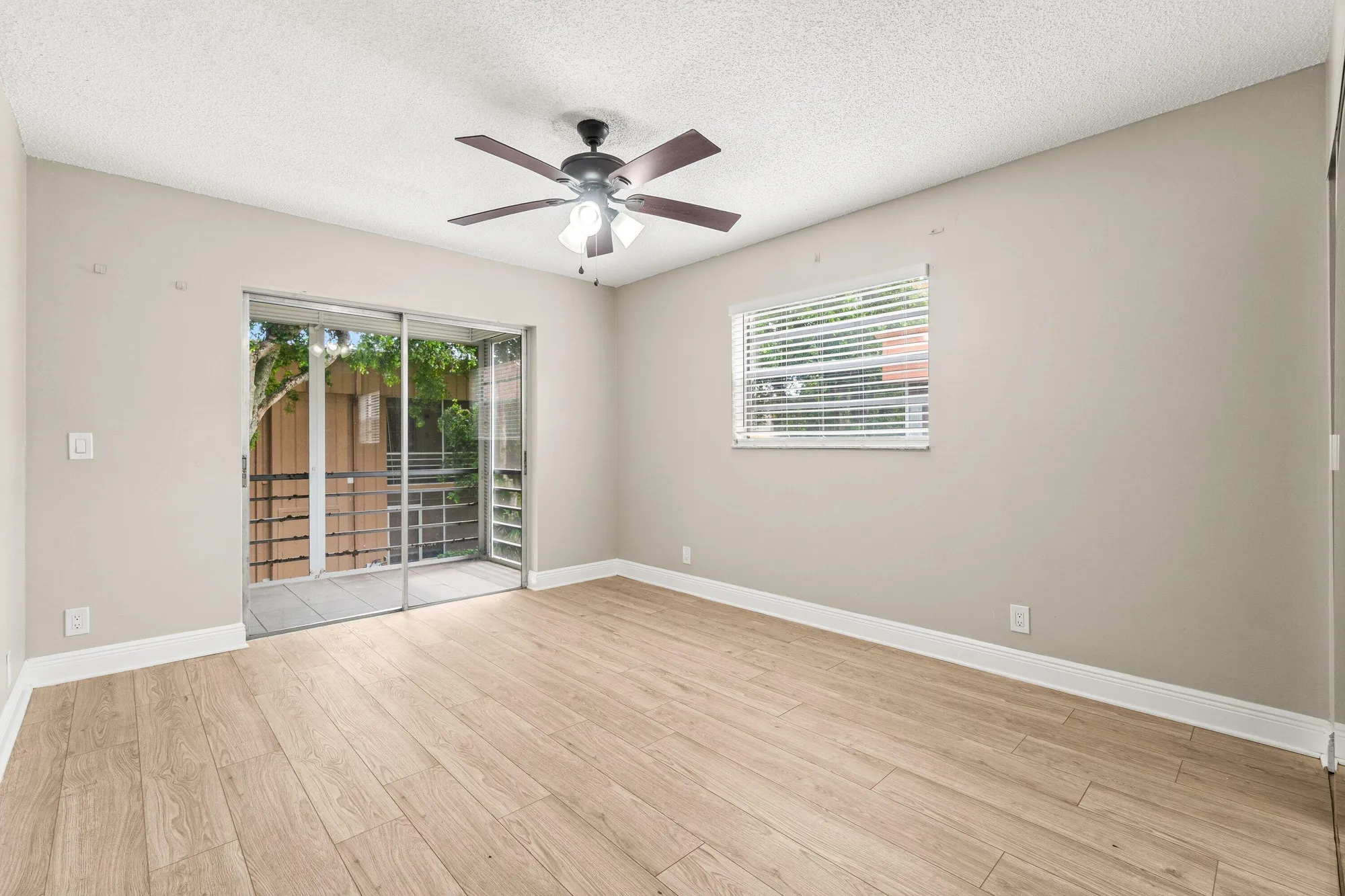 Property Slideshow image 17 of 38 | 222 piedmont e unit e, Delray Beach, FL, 33484